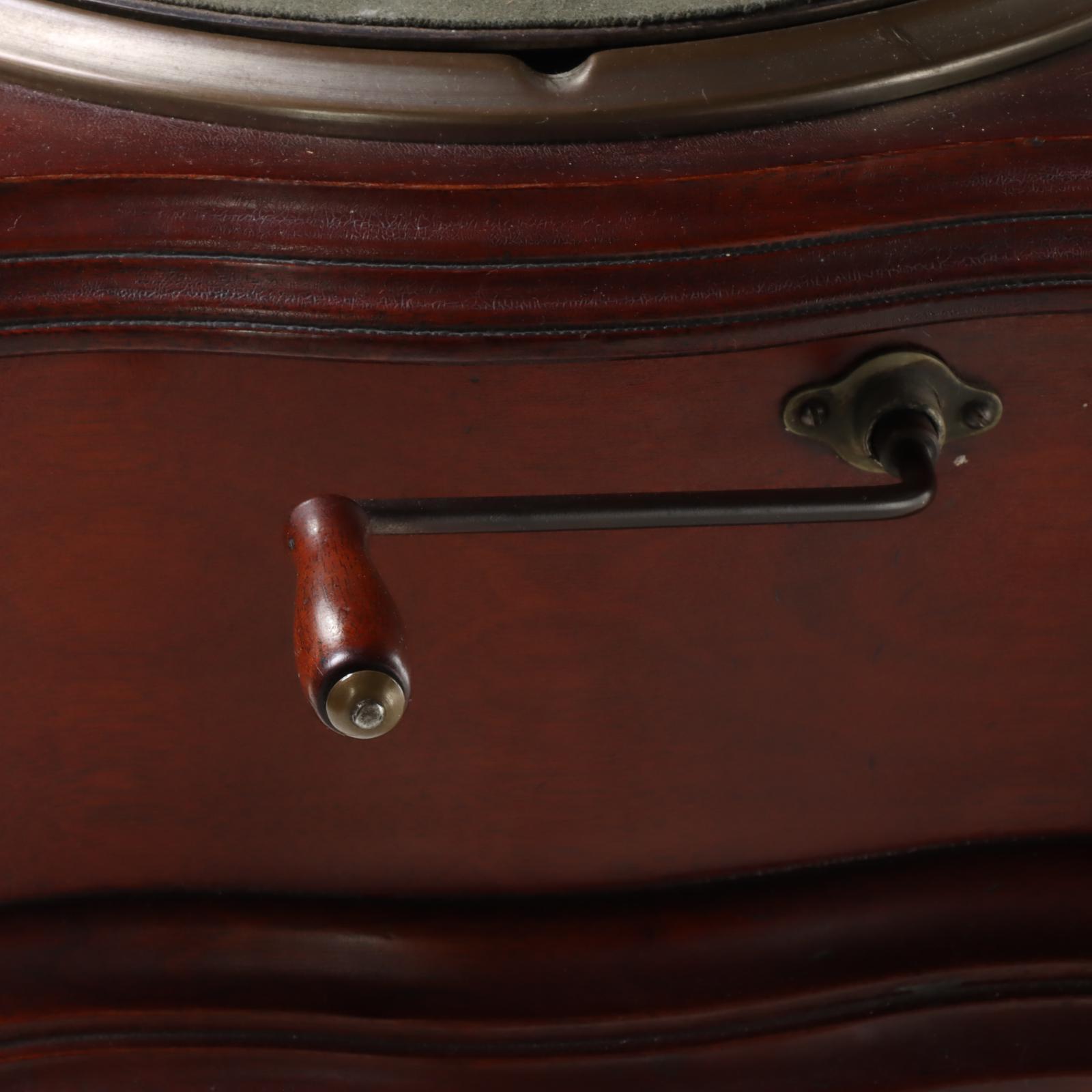 Columbia Graphophone Co. Mahogany Gramophone on Side Table, Early 20th Century