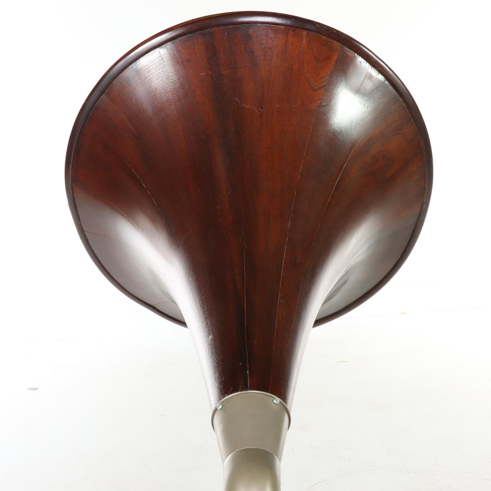 Columbia Graphophone Co. Mahogany Gramophone on Side Table, Early 20th Century