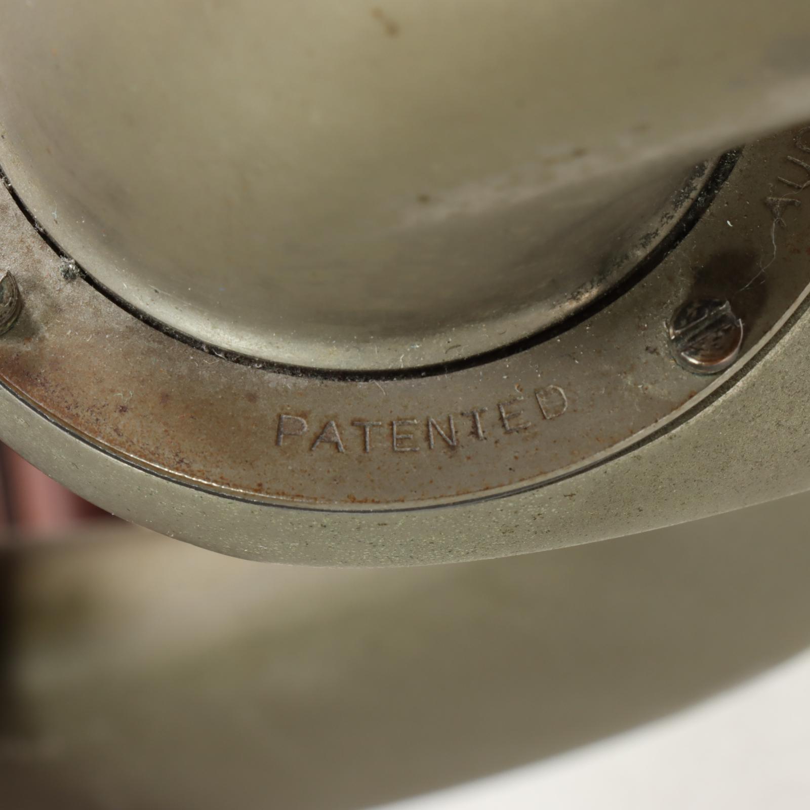 Columbia Graphophone Co. Mahogany Gramophone on Side Table, Early 20th Century