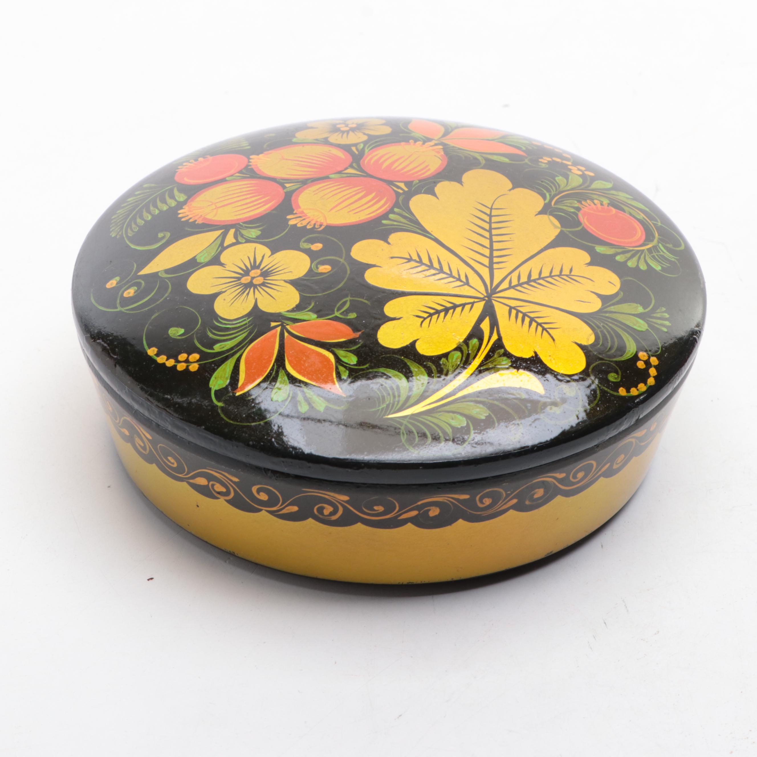 Russian Khokhloma Lacquerware Bowls and Tableware