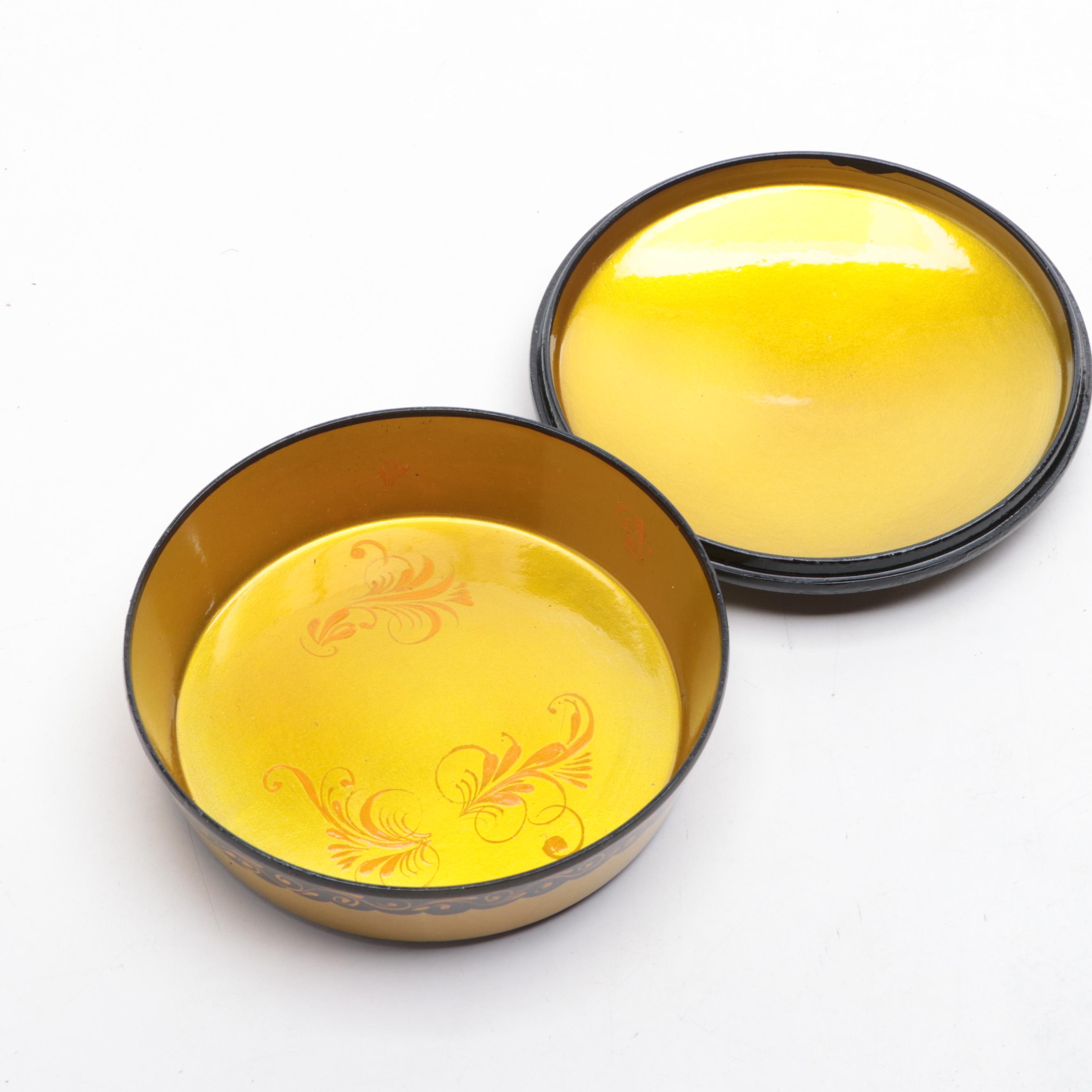 Russian Khokhloma Lacquerware Bowls and Tableware