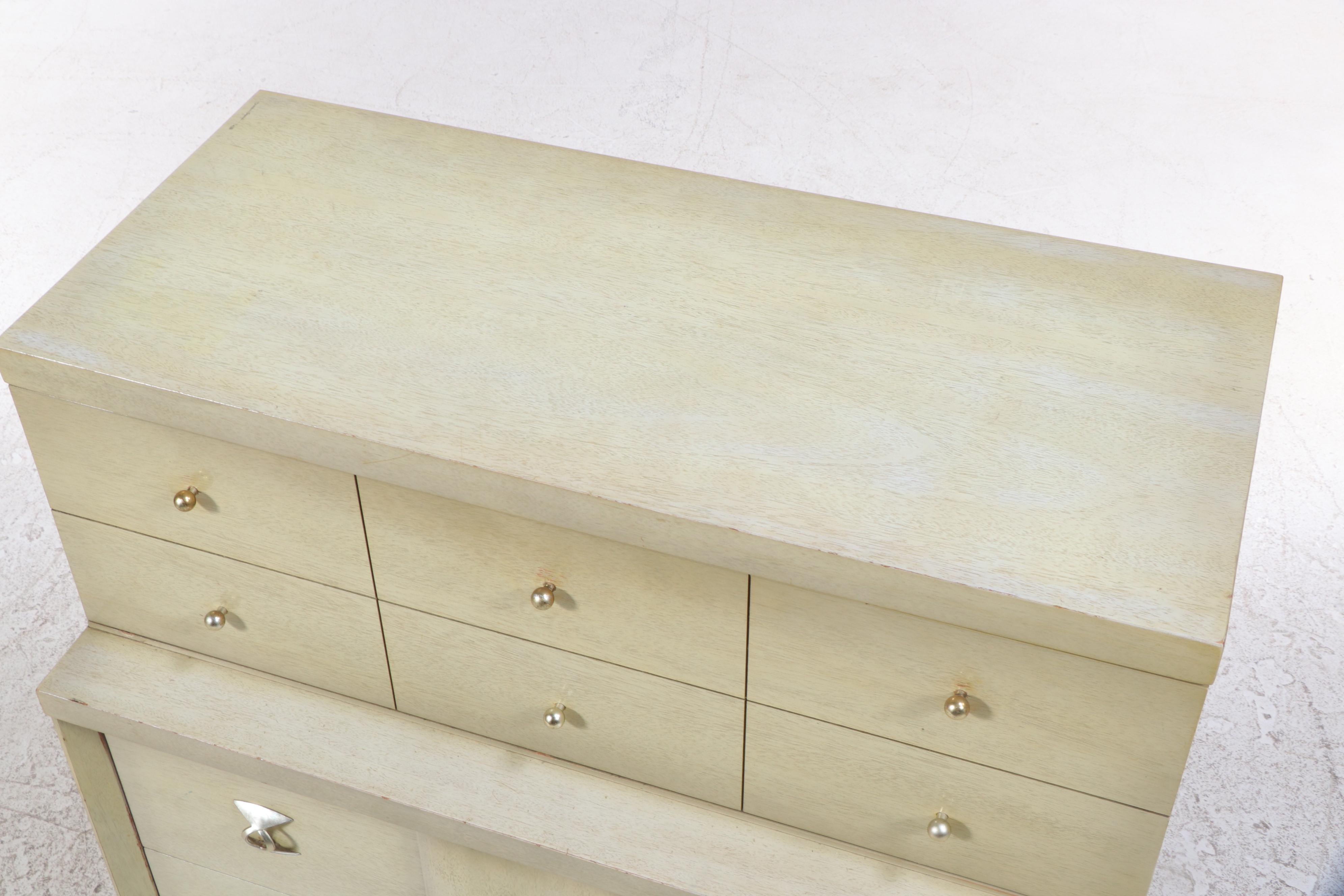 Mid Century Modern Blonde Finish Wooden Chest of Drawers