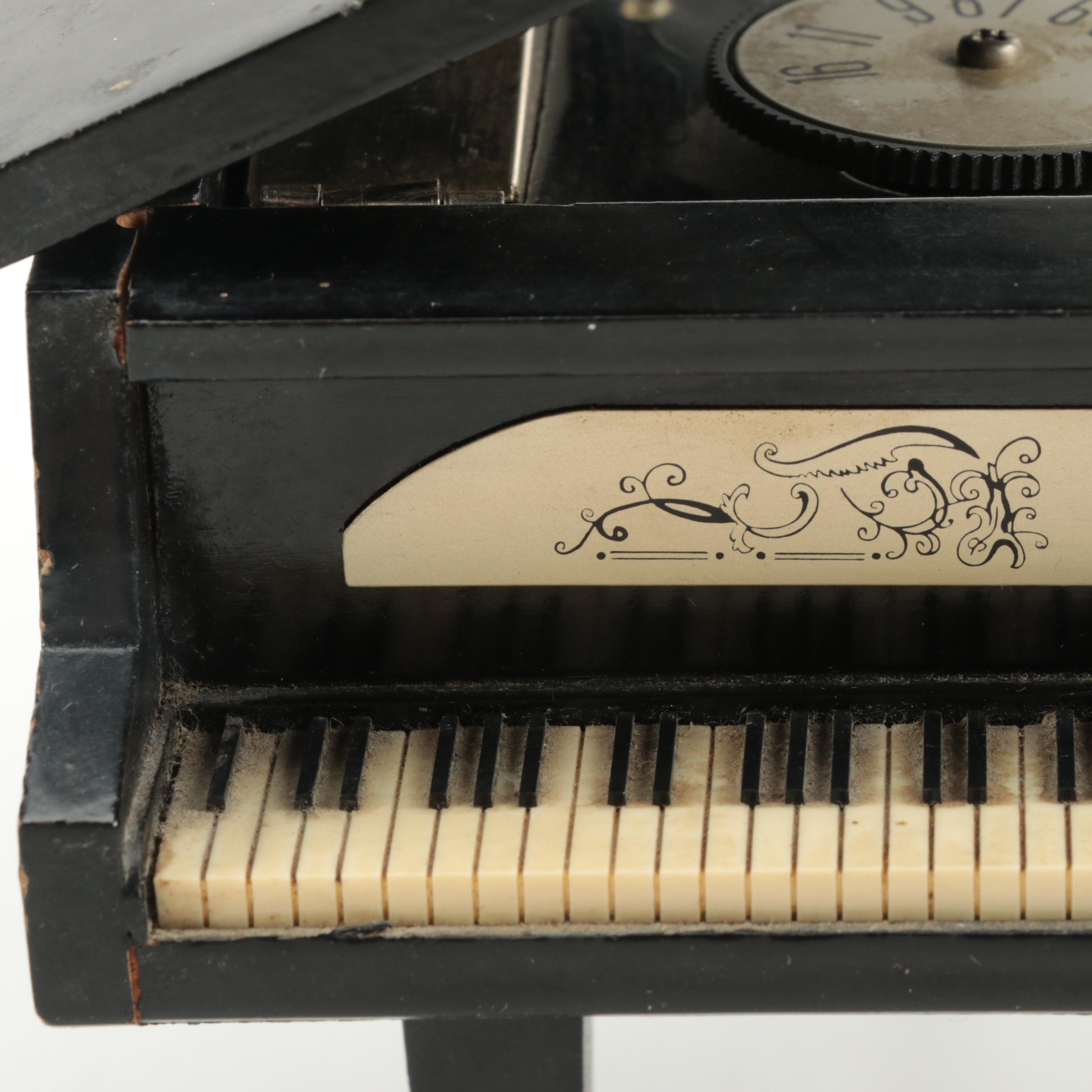Ross Grand Piano Form Novelty Radio, Mid to Late 20th Century
