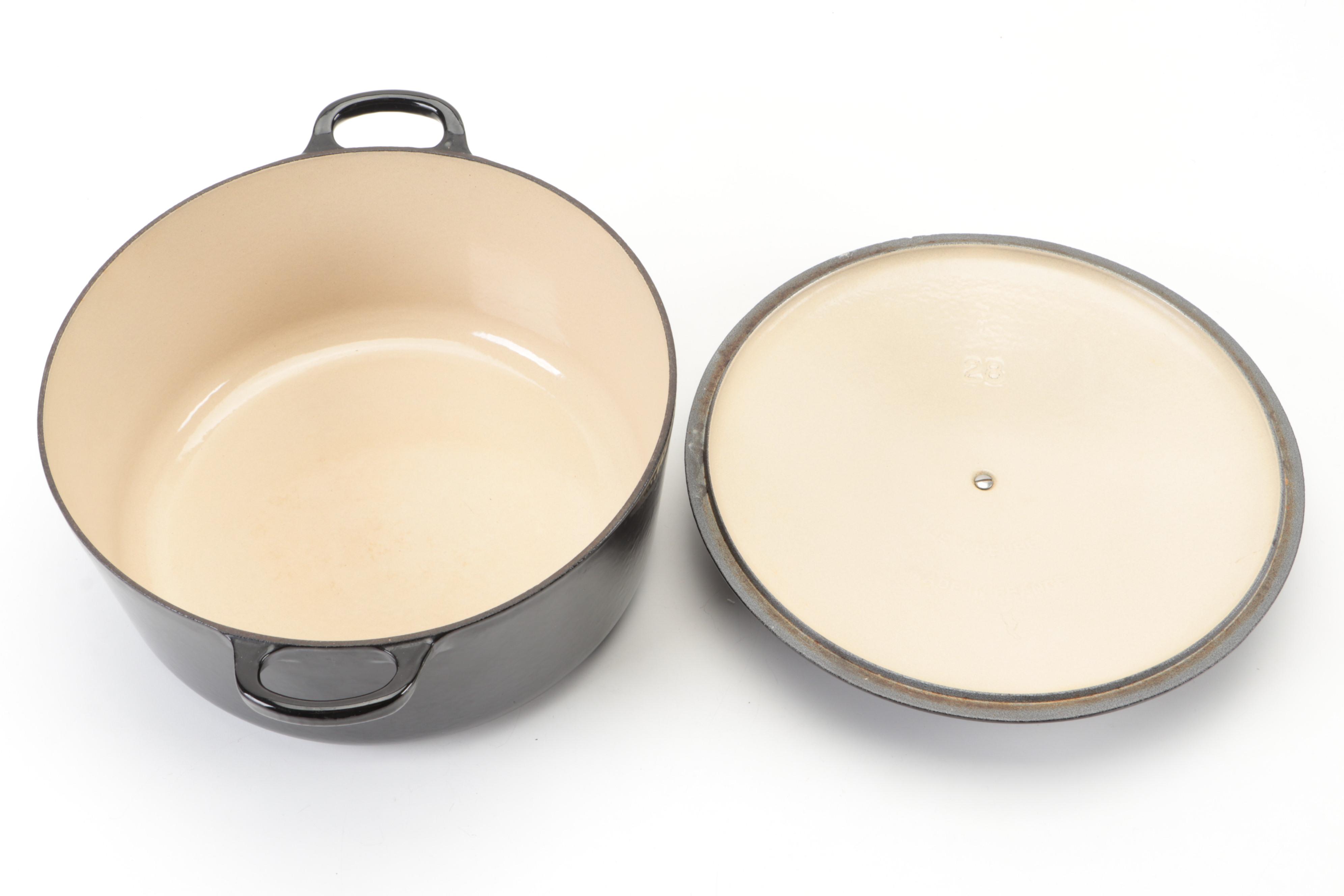 Le Creuset Enameled Cast Iron Dutch Oven in Licorice