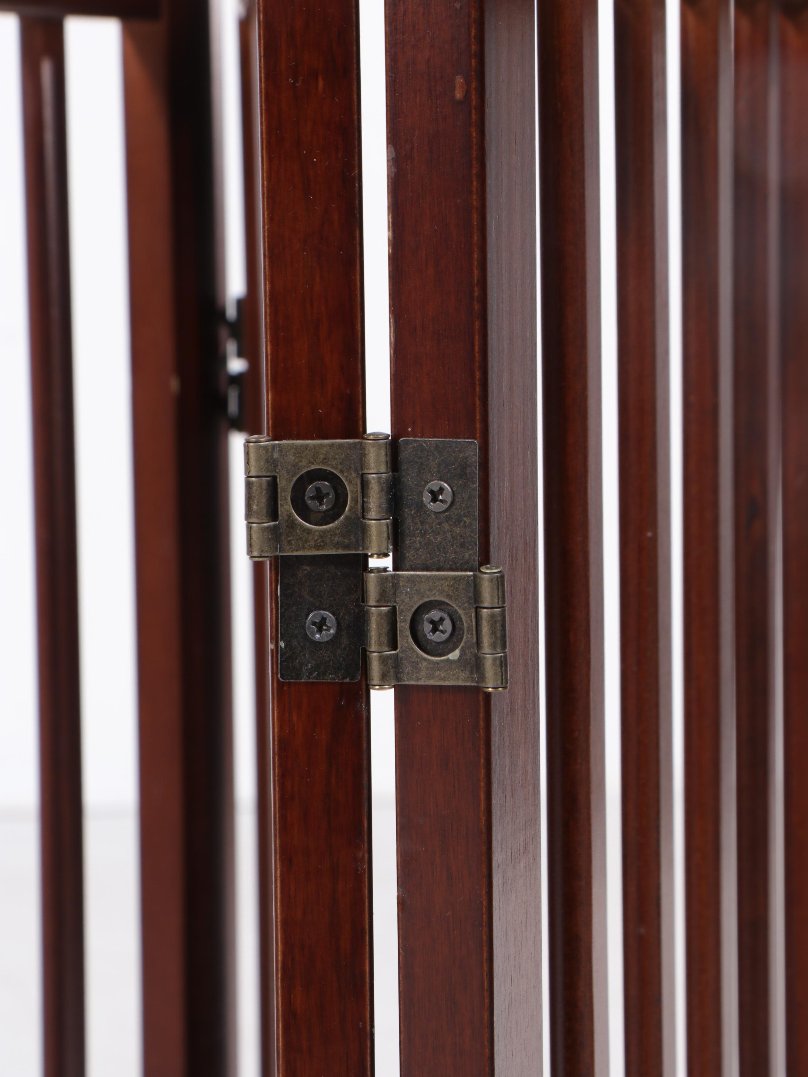 Free-Standing Wooden Folding Gate
