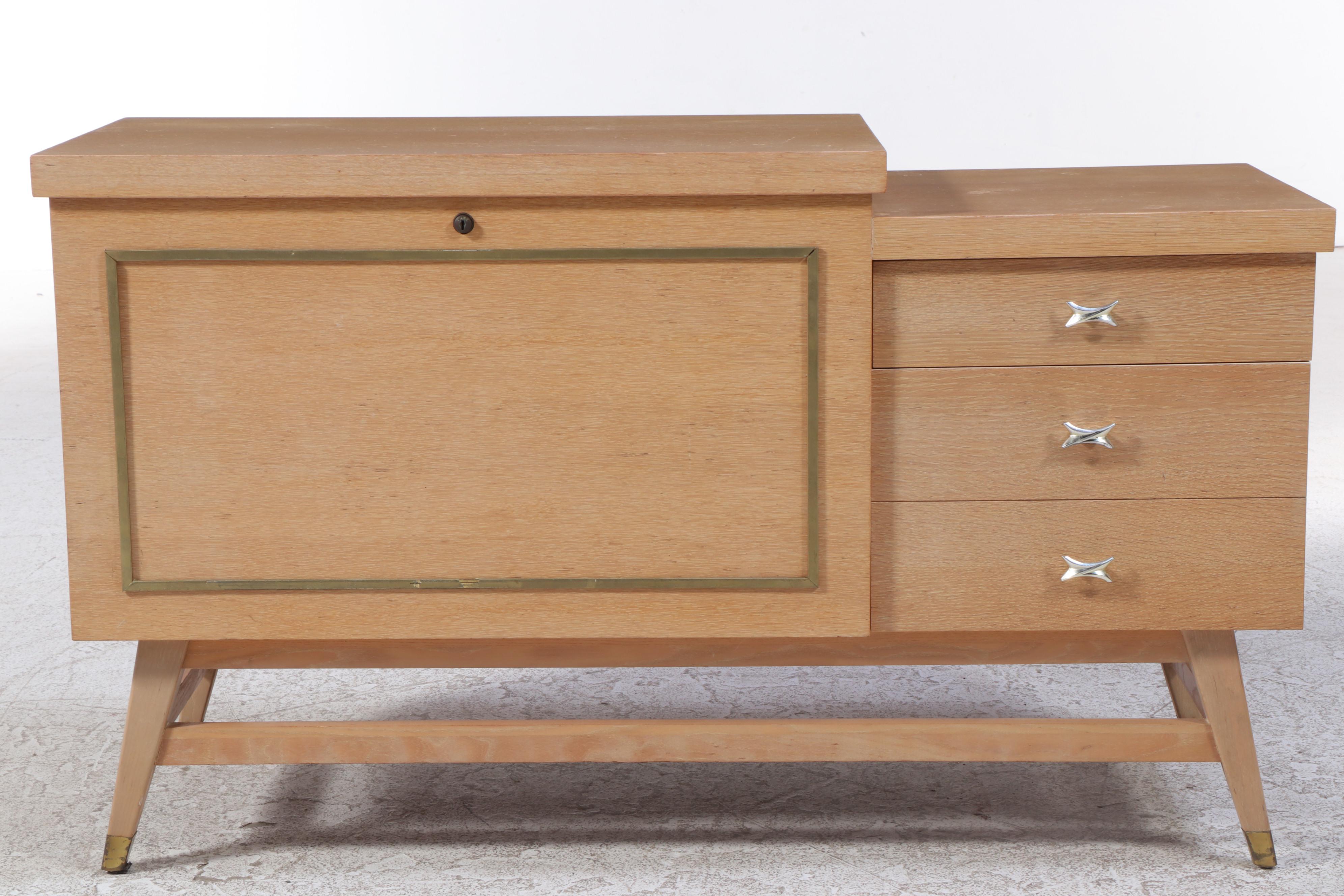 Lane Mid Century Modern Blonde Wood Cedar-Lined Chest with Drawers, 1950s