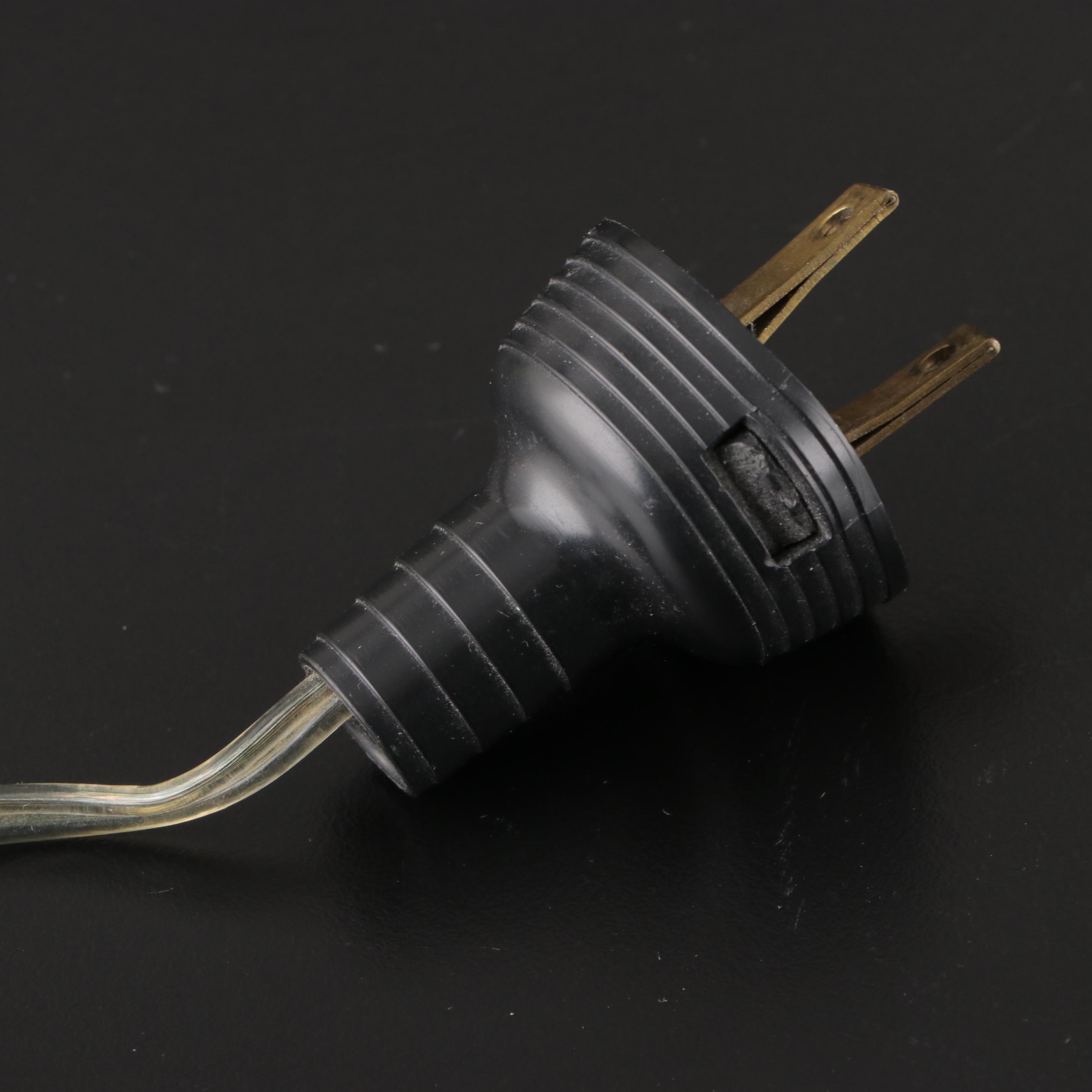 American Brilliant Style Cut Crystal Table Lamp With Prisms, Early to Mid 20th C