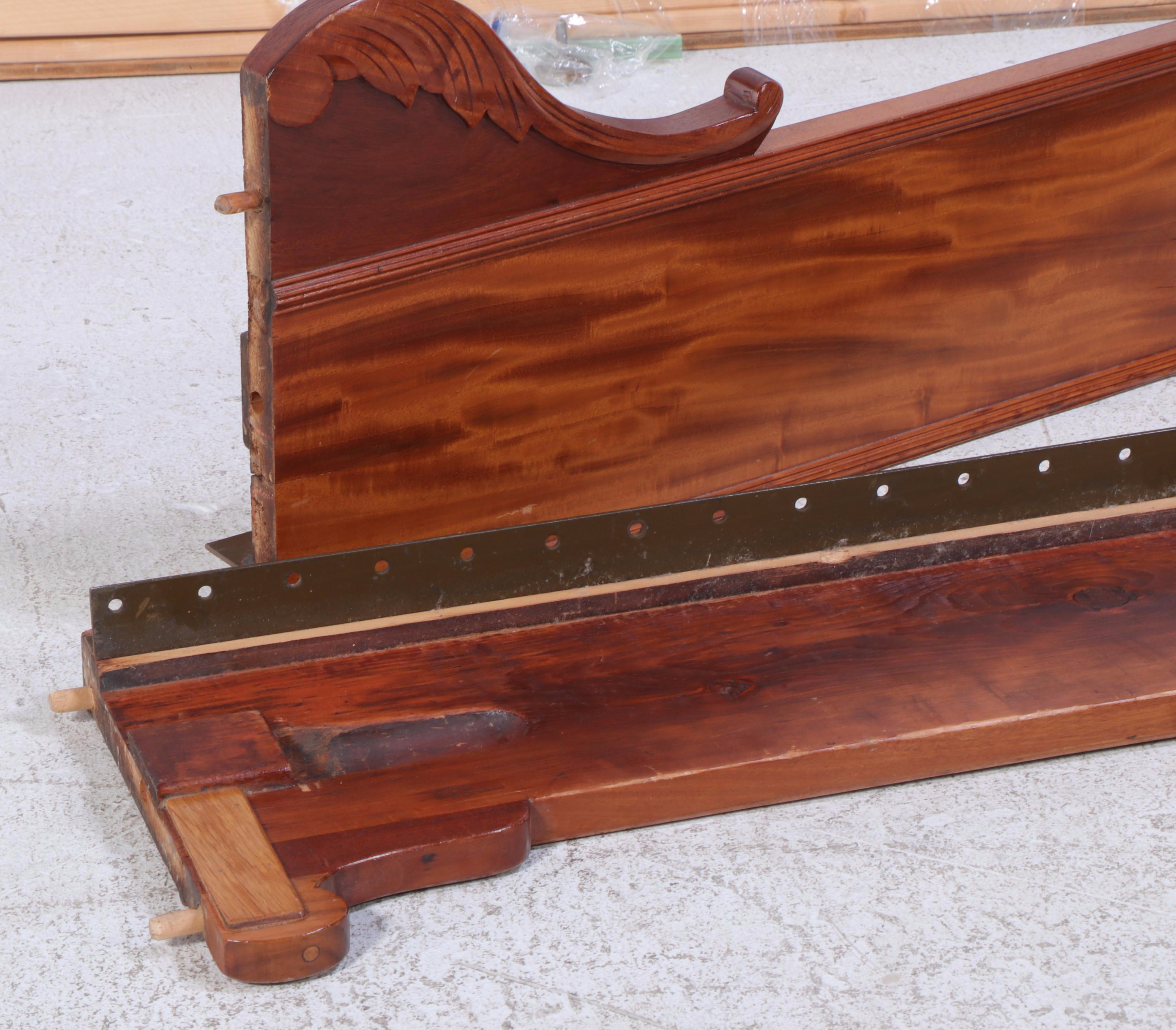 Victorian Mahogany Full Bed Frame, Early 20th Century