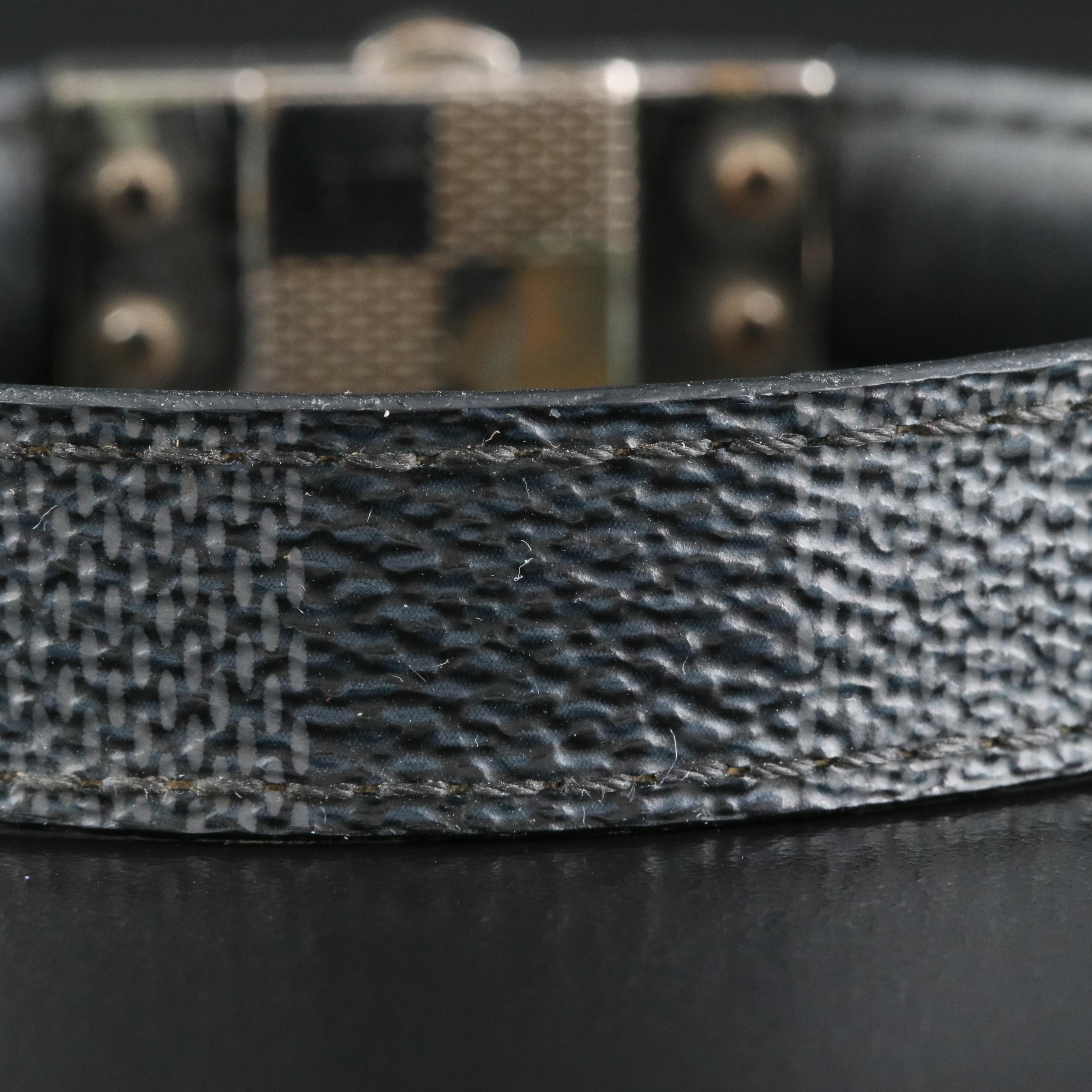 Louis Vuitton "Pull it" Reversible Bracelet in Damier Graphite and Leather