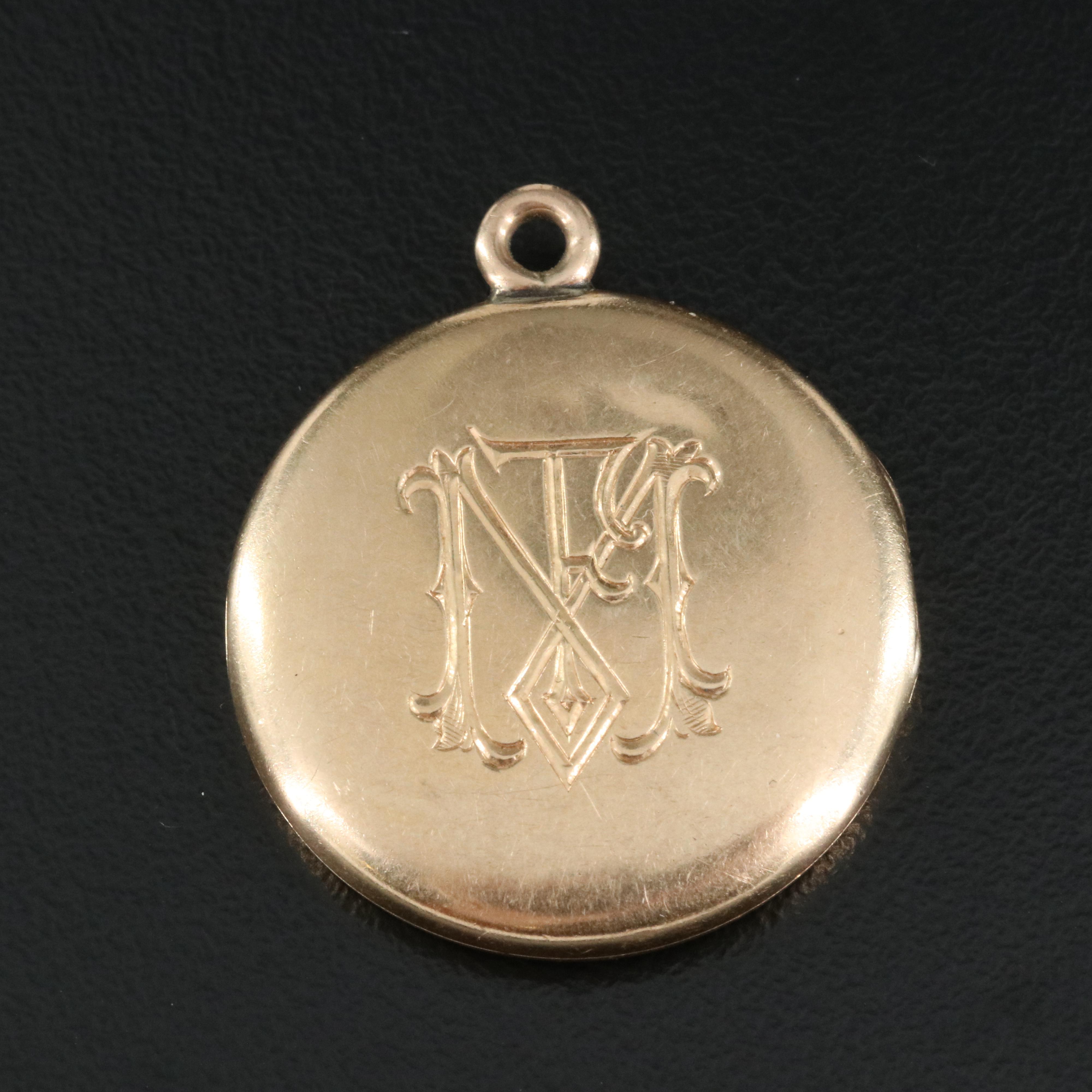 Early 1900s Wm Huger & Co.14K 0.01 CT Diamond Horse Locket