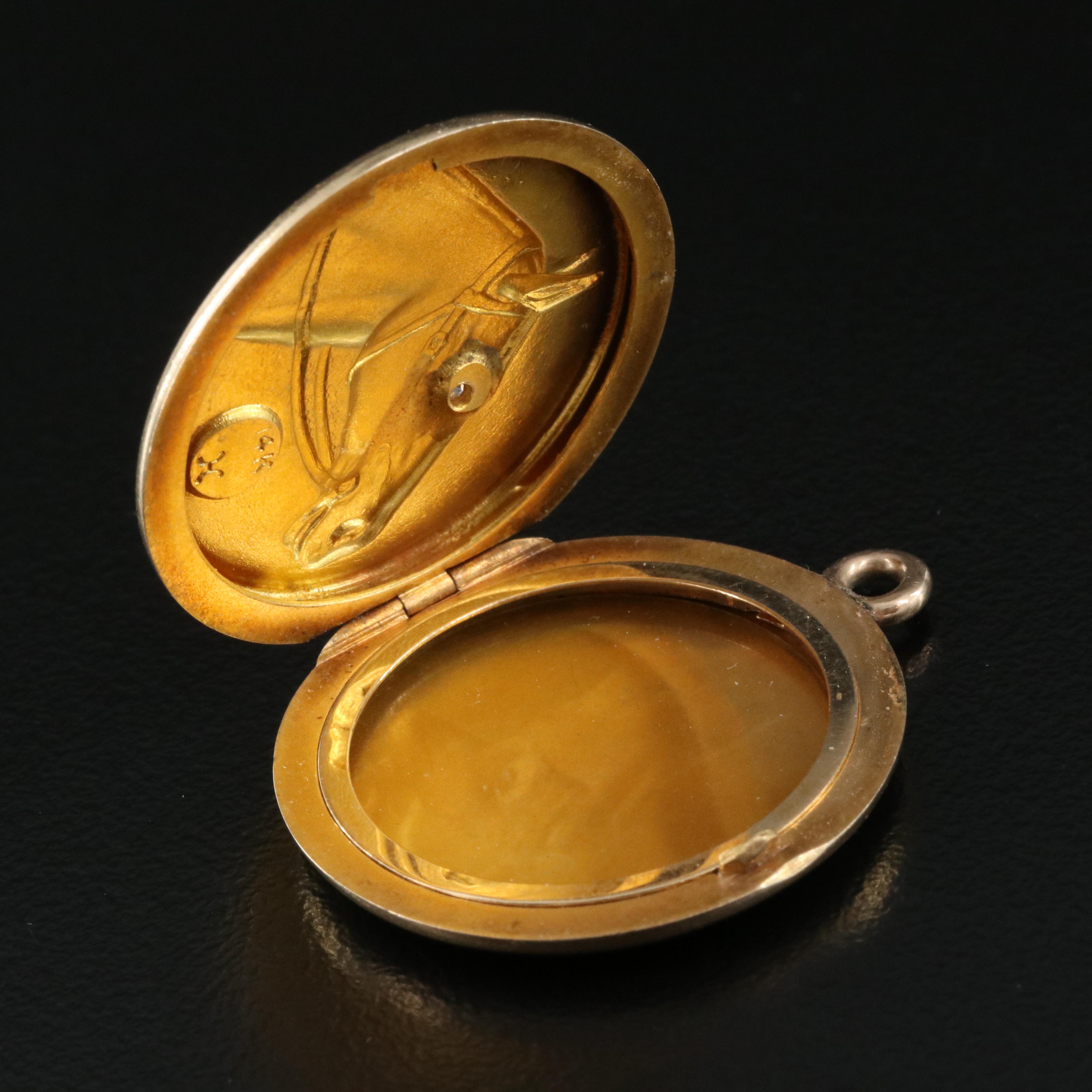 Early 1900s Wm Huger & Co.14K 0.01 CT Diamond Horse Locket