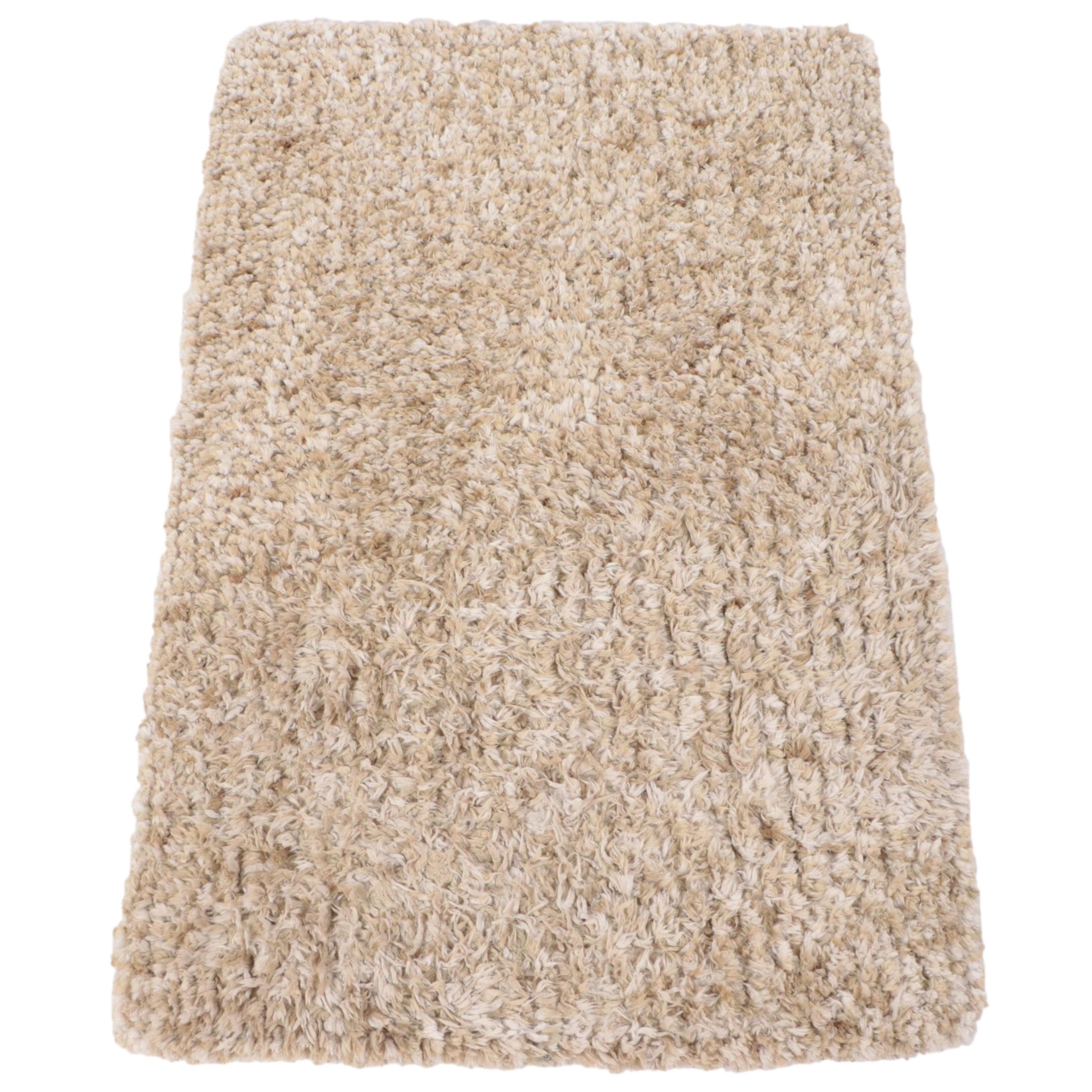 3'8 x 5'9 Machine Made Dalyn Utopia Shag Area Rug