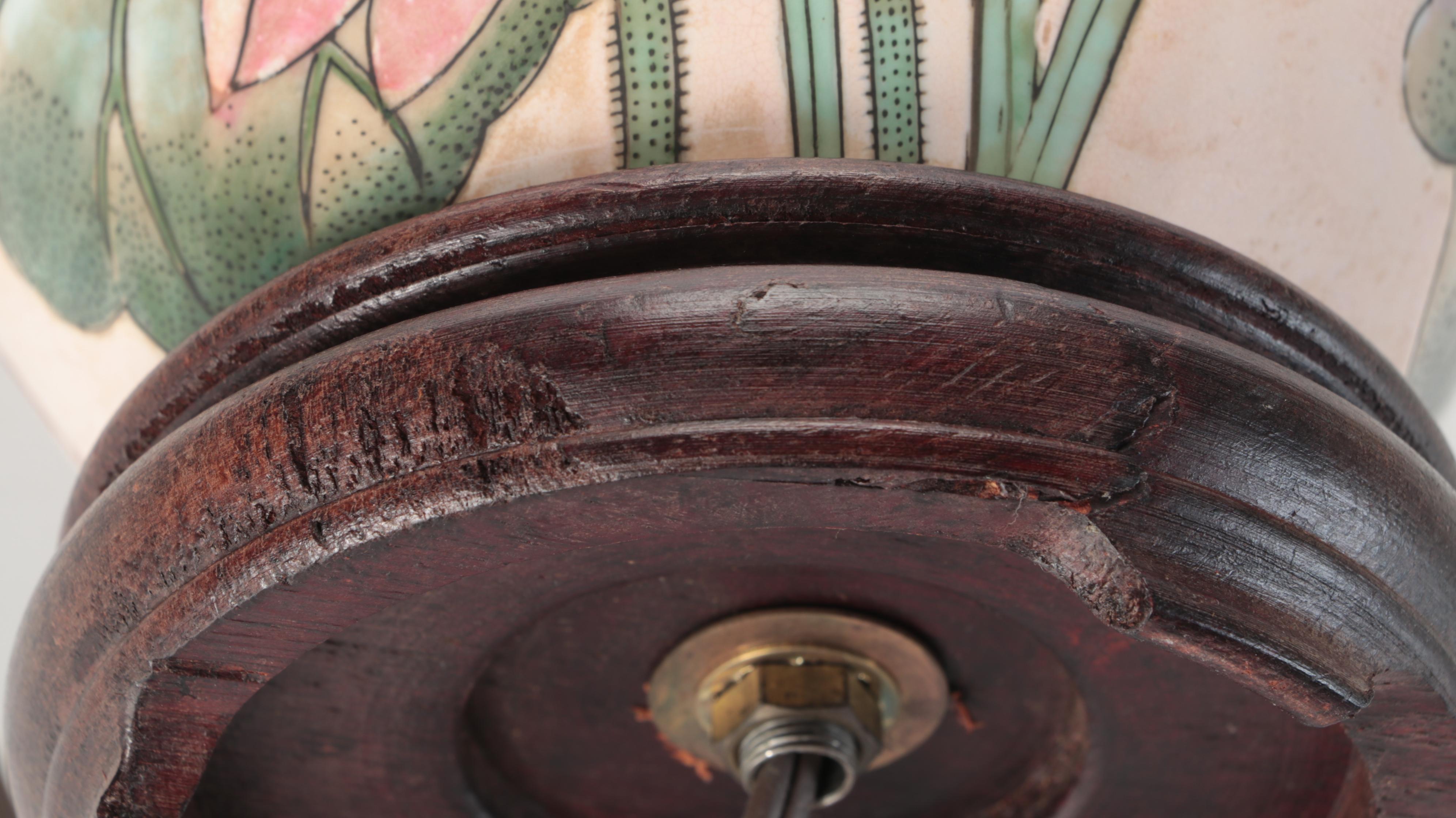 Chinese Porcelain Lotus Flower Jar Table Lamp, Late 20th Century