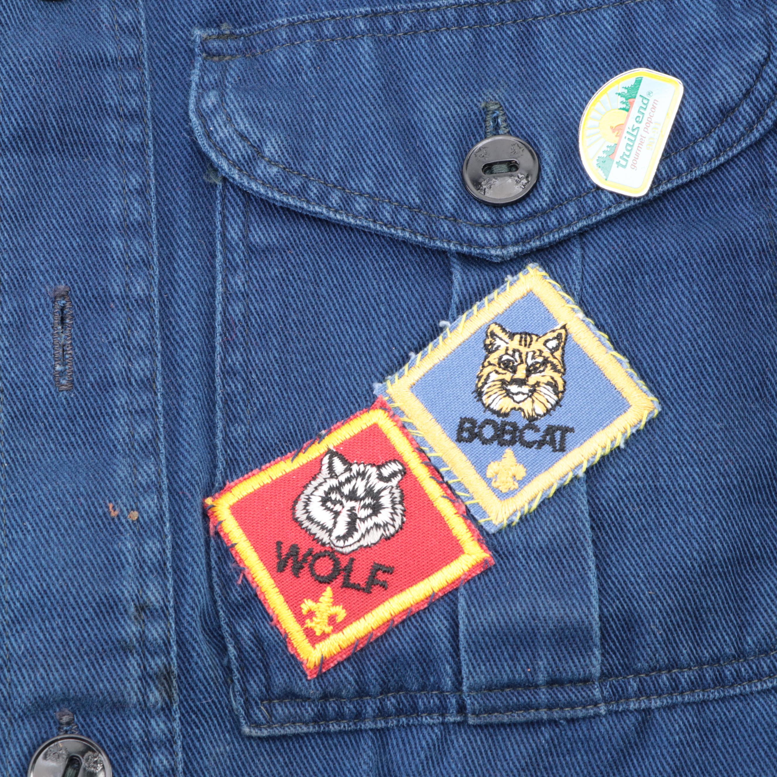 Cub Scouts Ohio Valley Council Den 6 Shirt with Patches and Pin