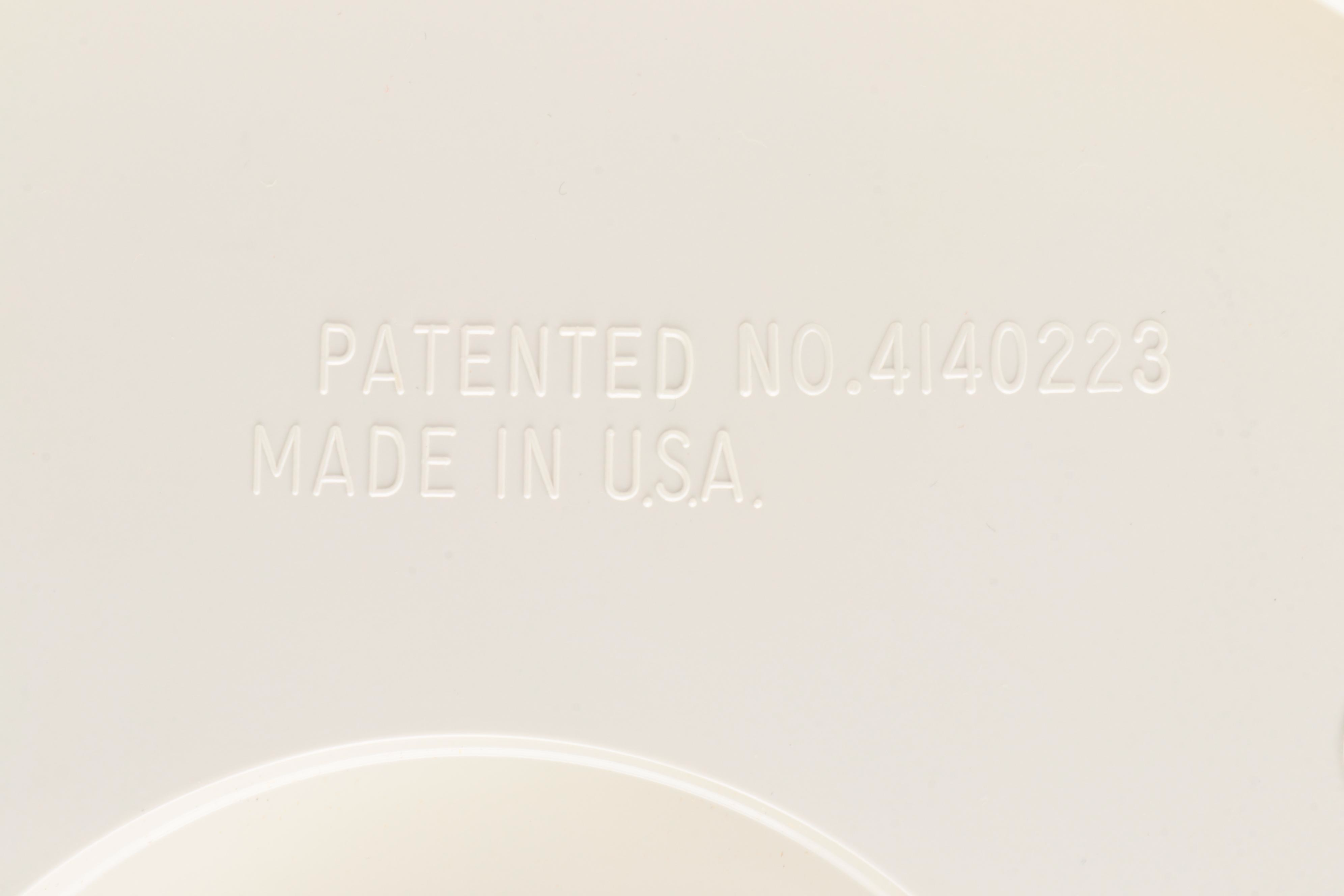 Belknap Hardware & Mfg Co. "Old Kentucky Home" Scale and Other Kitchenware