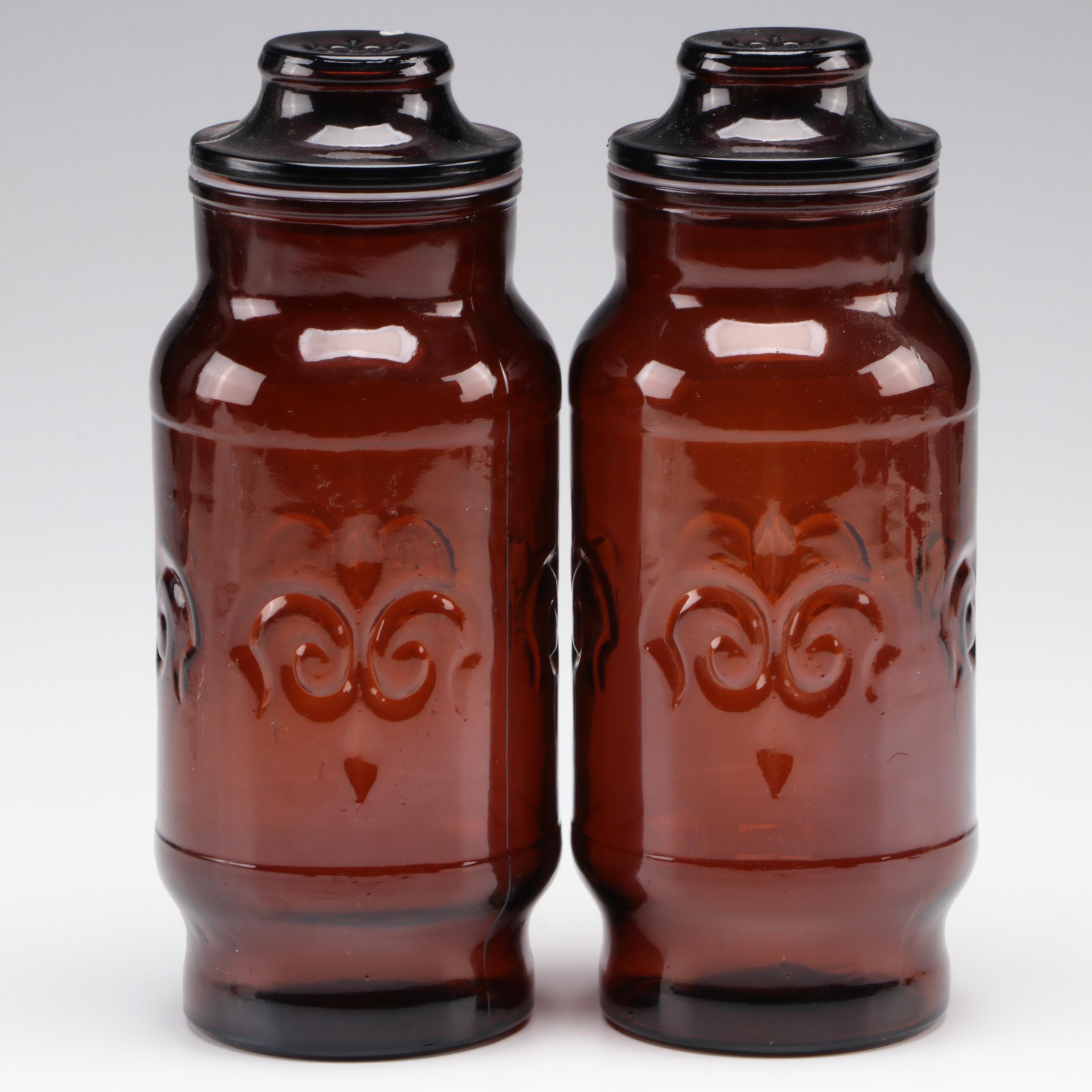 Belknap Hardware & Mfg Co. "Old Kentucky Home" Scale and Other Kitchenware