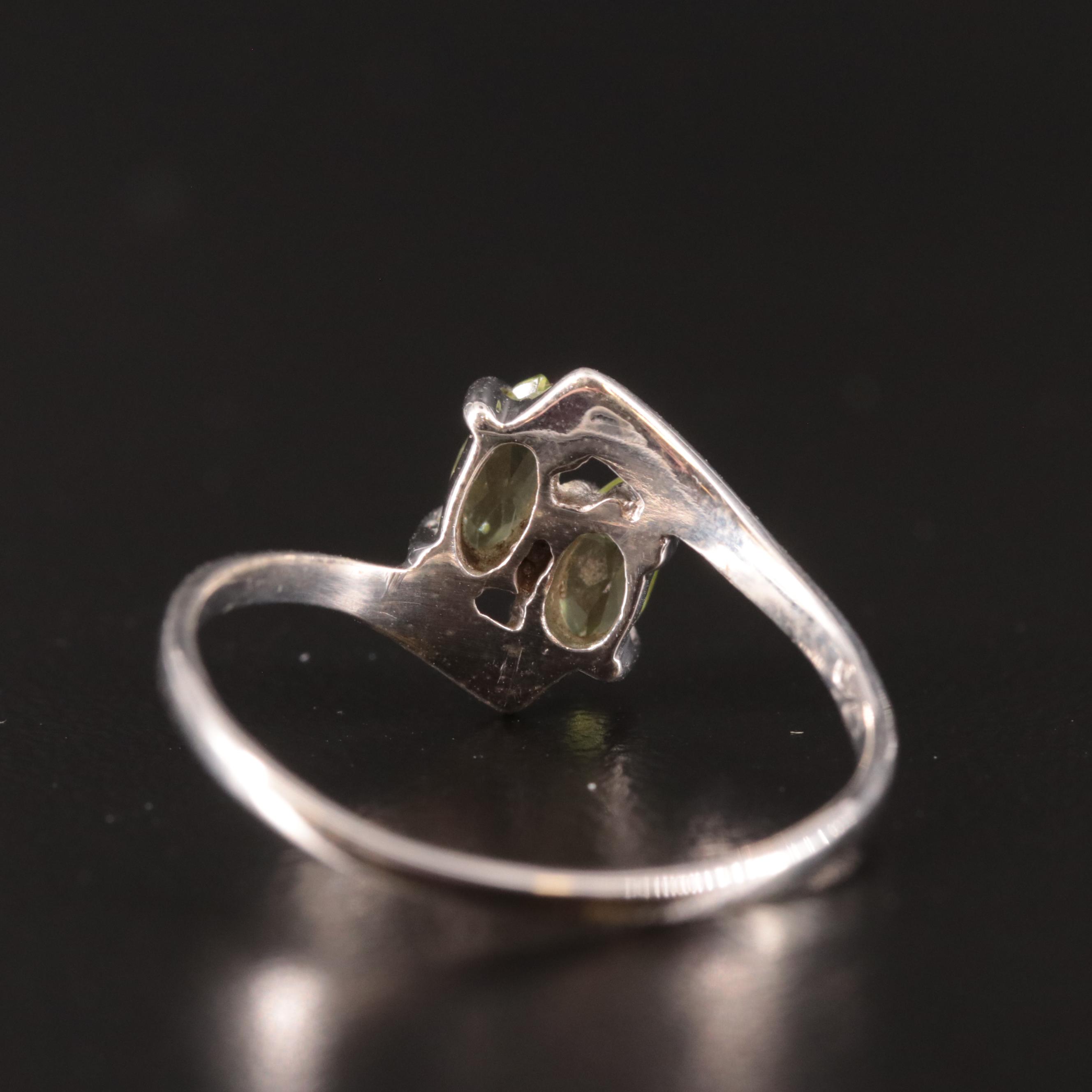 Sterling Silver Peridot Ring