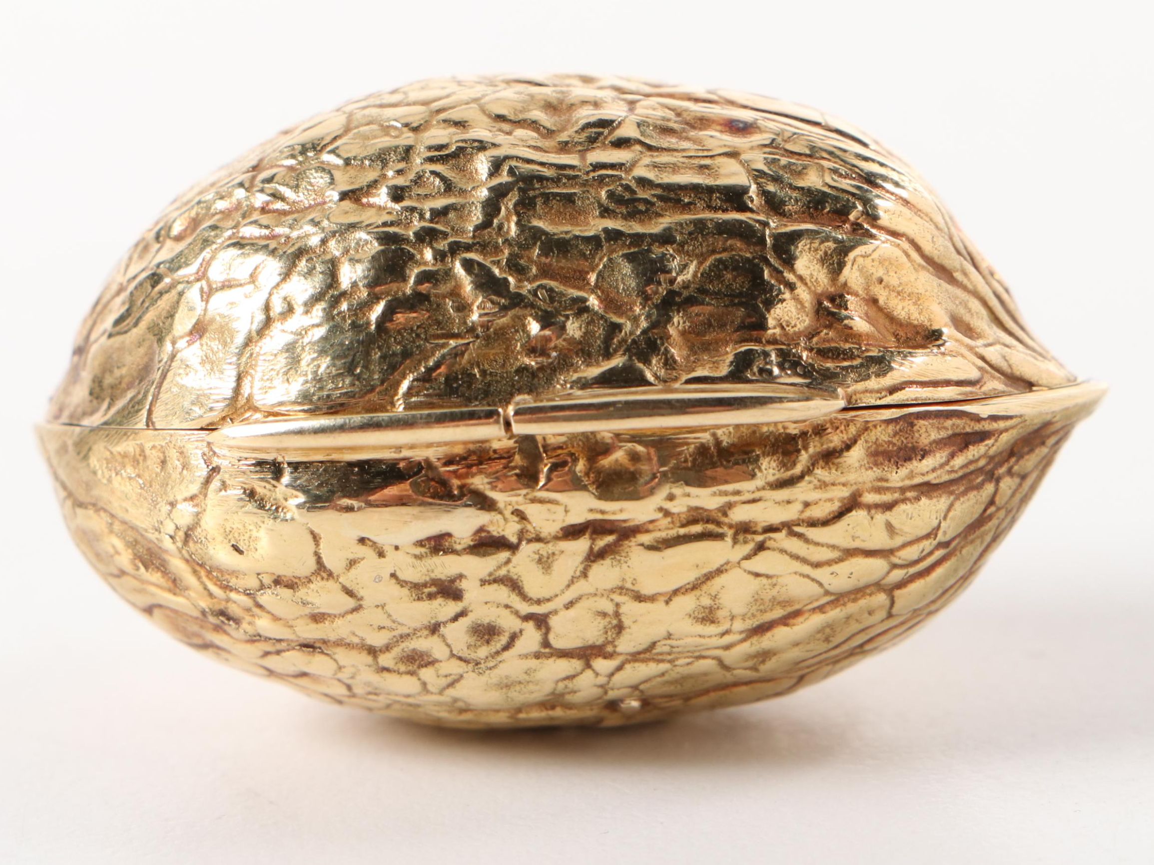 18K Gold Hinged Walnut Pill Box