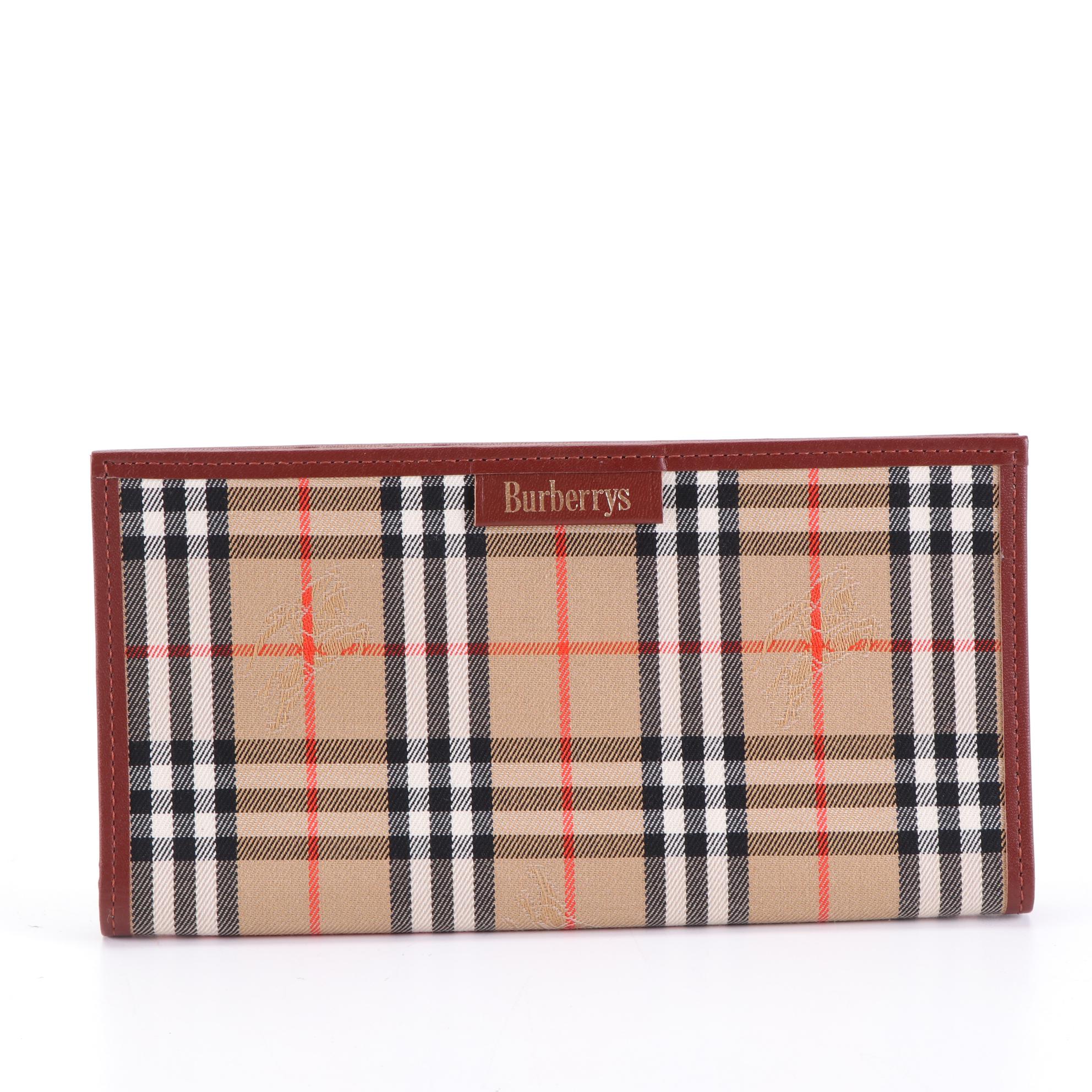 Burberrys Haymarket Check Planner Cover with Agenda and Address Books