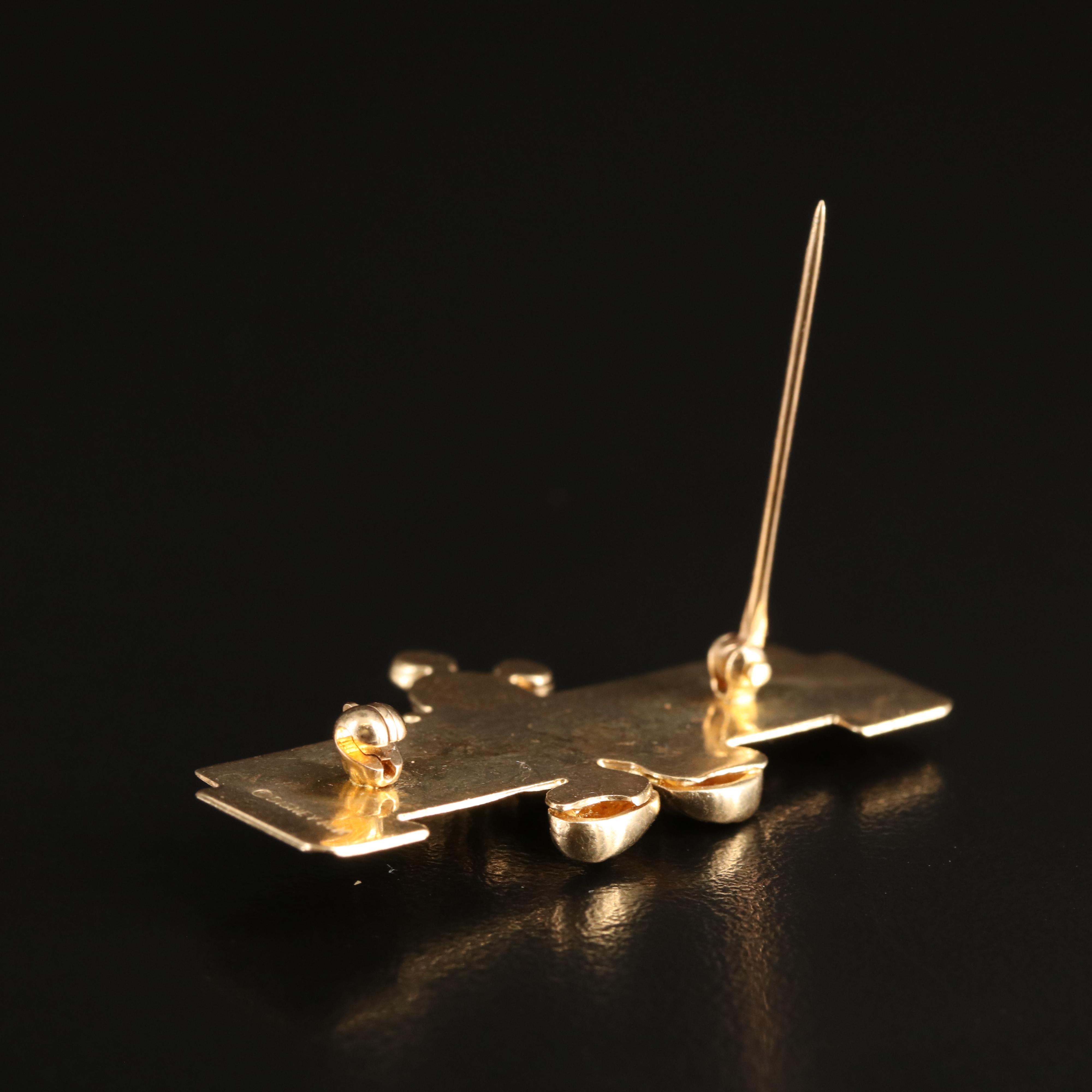 Disney 14K "Mickey" Brooch