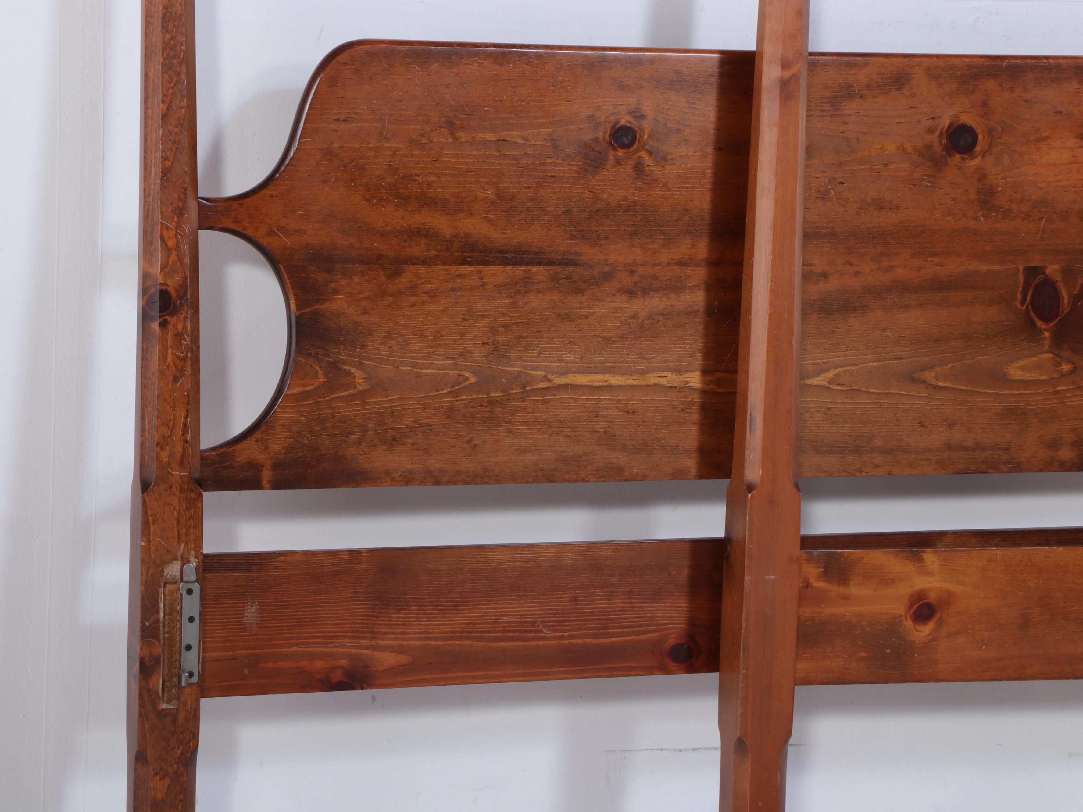 Federal Style Pine Queen Size Tester Bed Frame, Late 20th Century