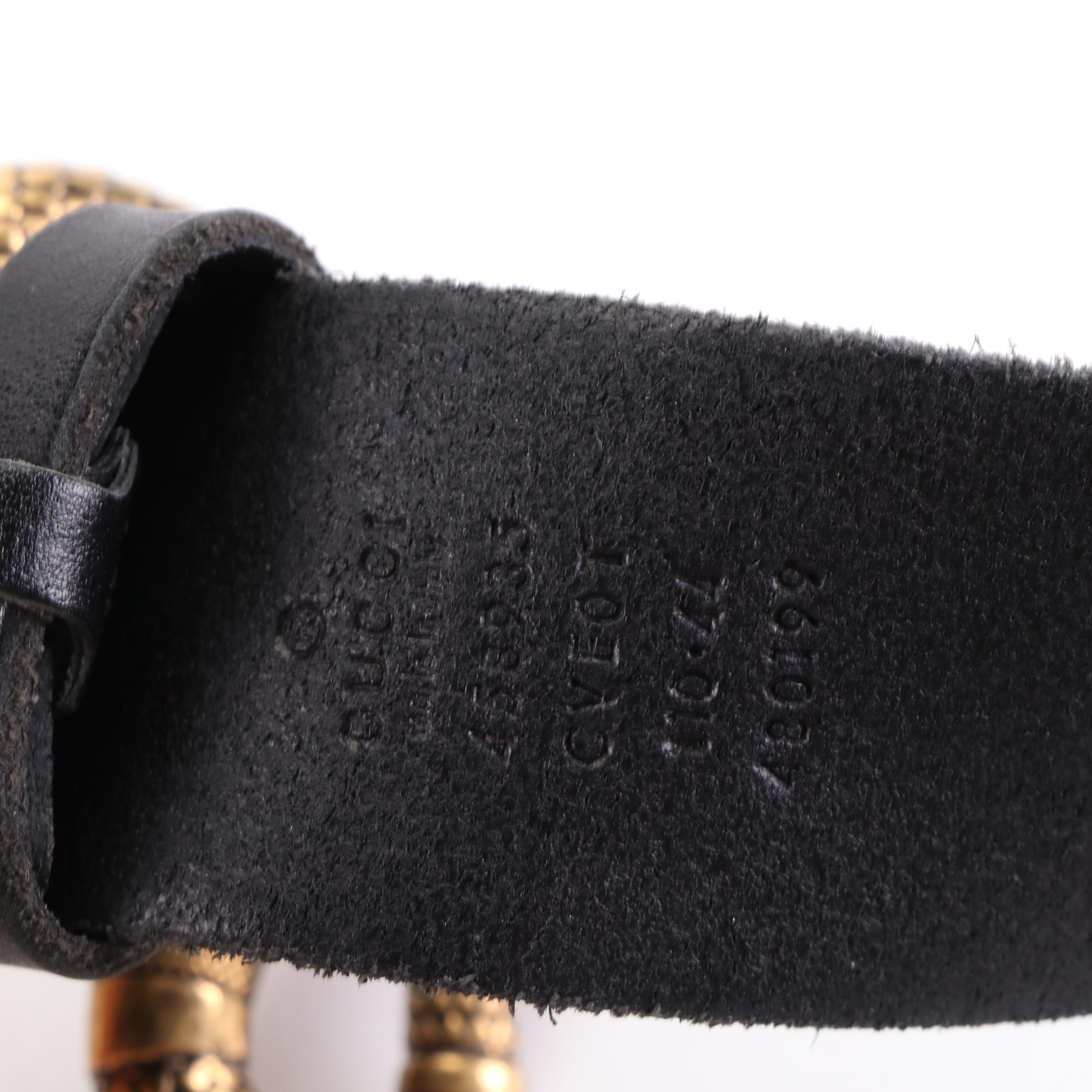 Gucci Snake Buckle Belt in Black Leather with Box