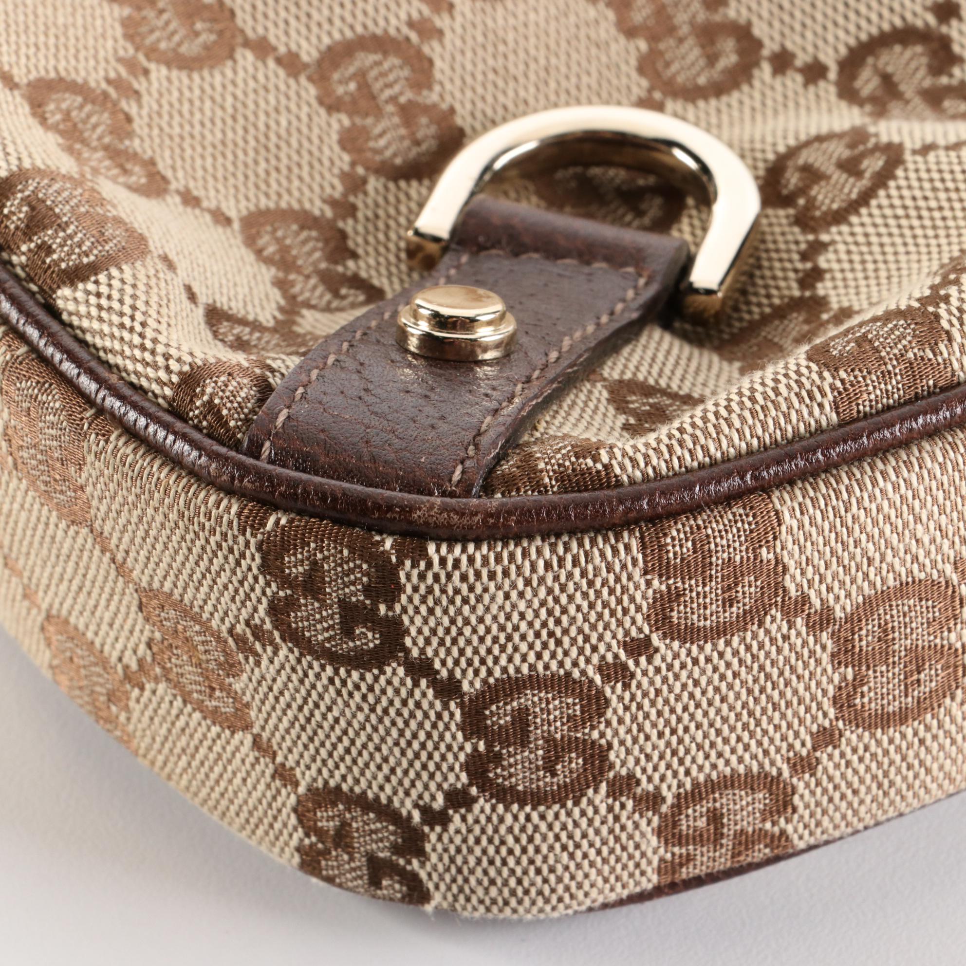 Gucci Abbey D-Ring Shoulder Bag in GG Canvas and Leather