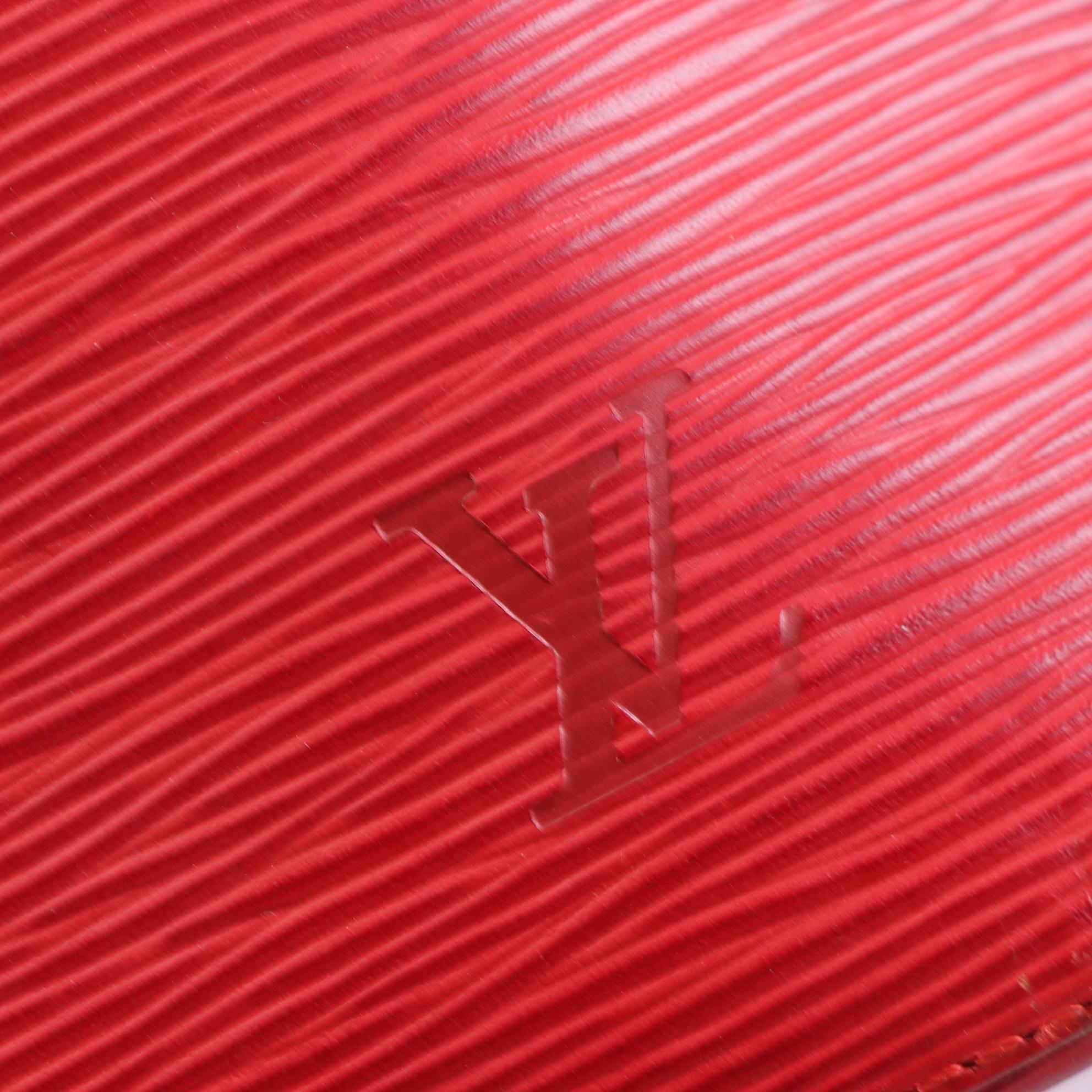Louis Vuitton Petit Noé Shoulder Bag in Red Epi and Smooth Leather