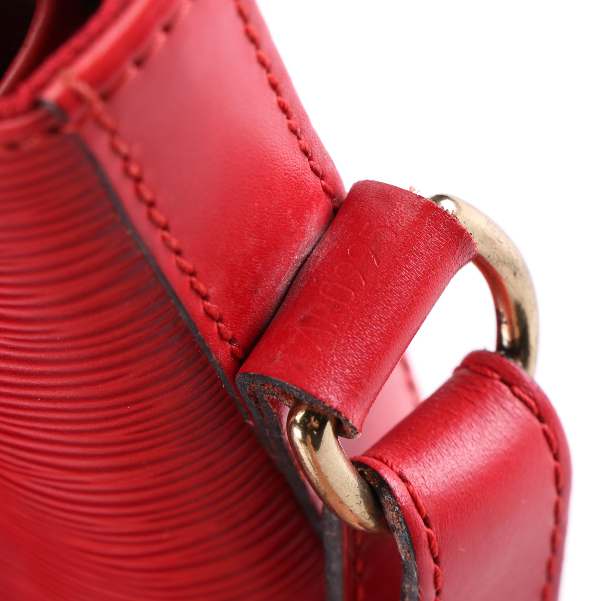 Louis Vuitton Petit Noé Shoulder Bag in Red Epi and Smooth Leather