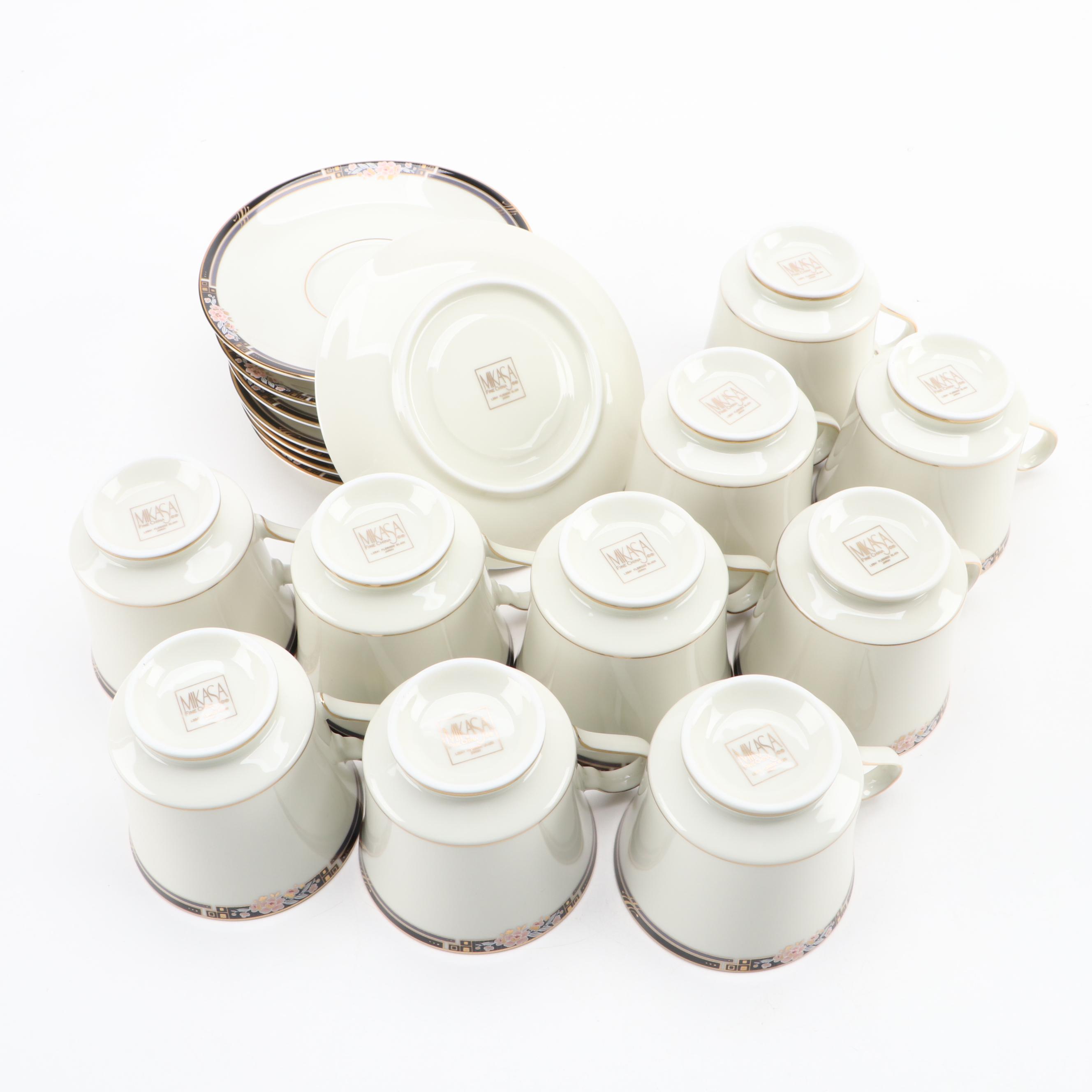 Mikasa "Florisse Black" Porcelain Dinnerware and Serveware, Late 20th Century