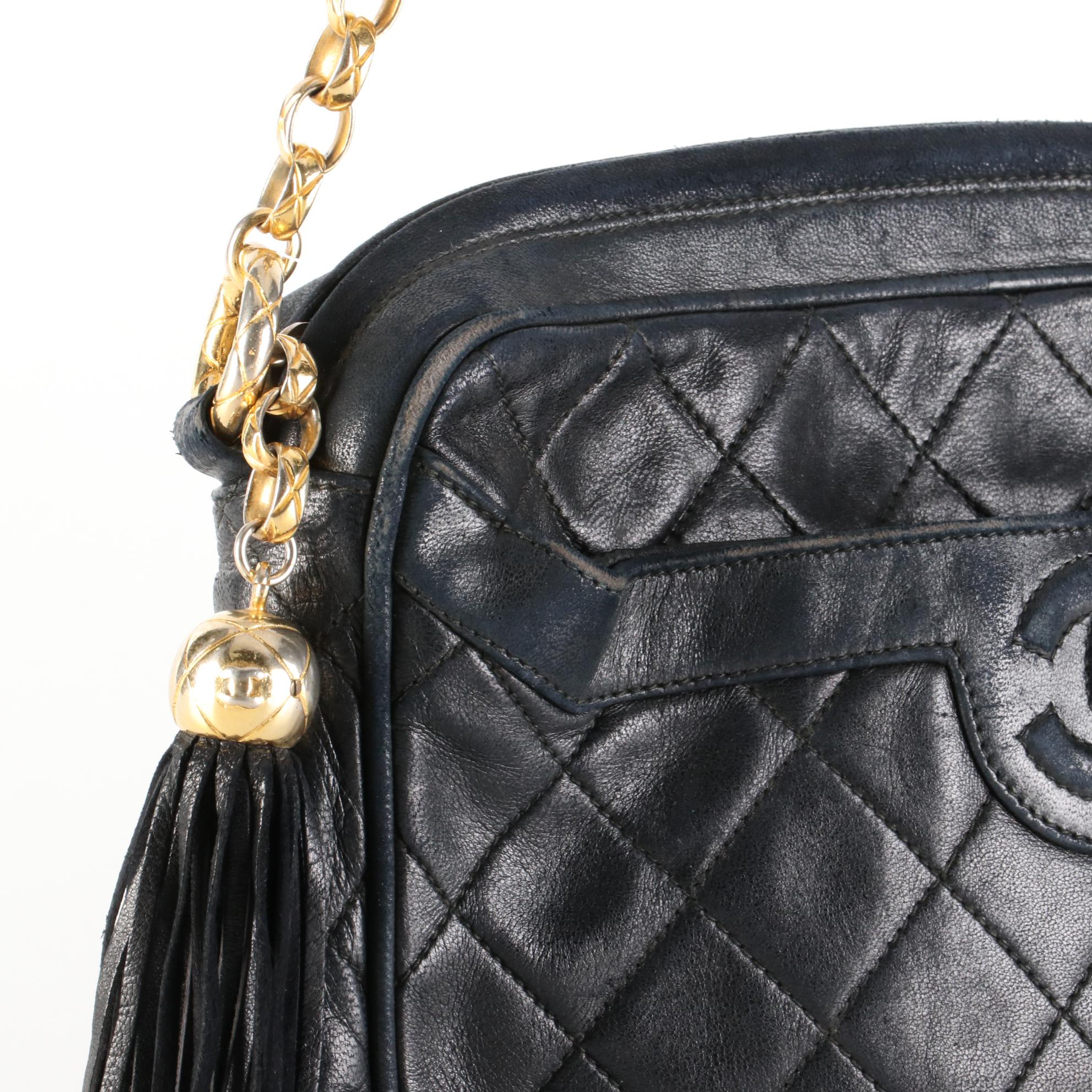 Chanel CC Shoulder Bag in Diamond-Quilt Lambskin Leather with Tassel