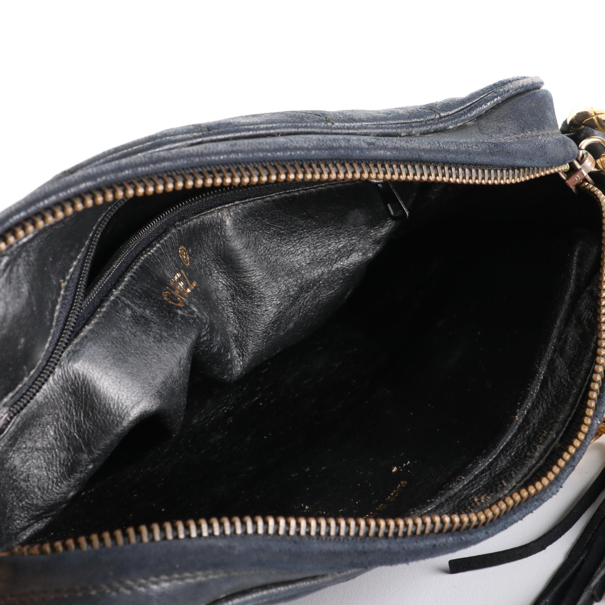 Chanel CC Shoulder Bag in Diamond-Quilt Lambskin Leather with Tassel