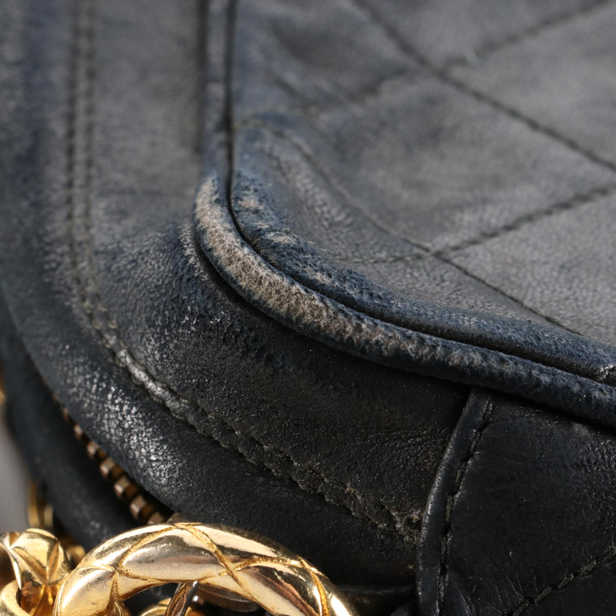 Chanel CC Shoulder Bag in Diamond-Quilt Lambskin Leather with Tassel