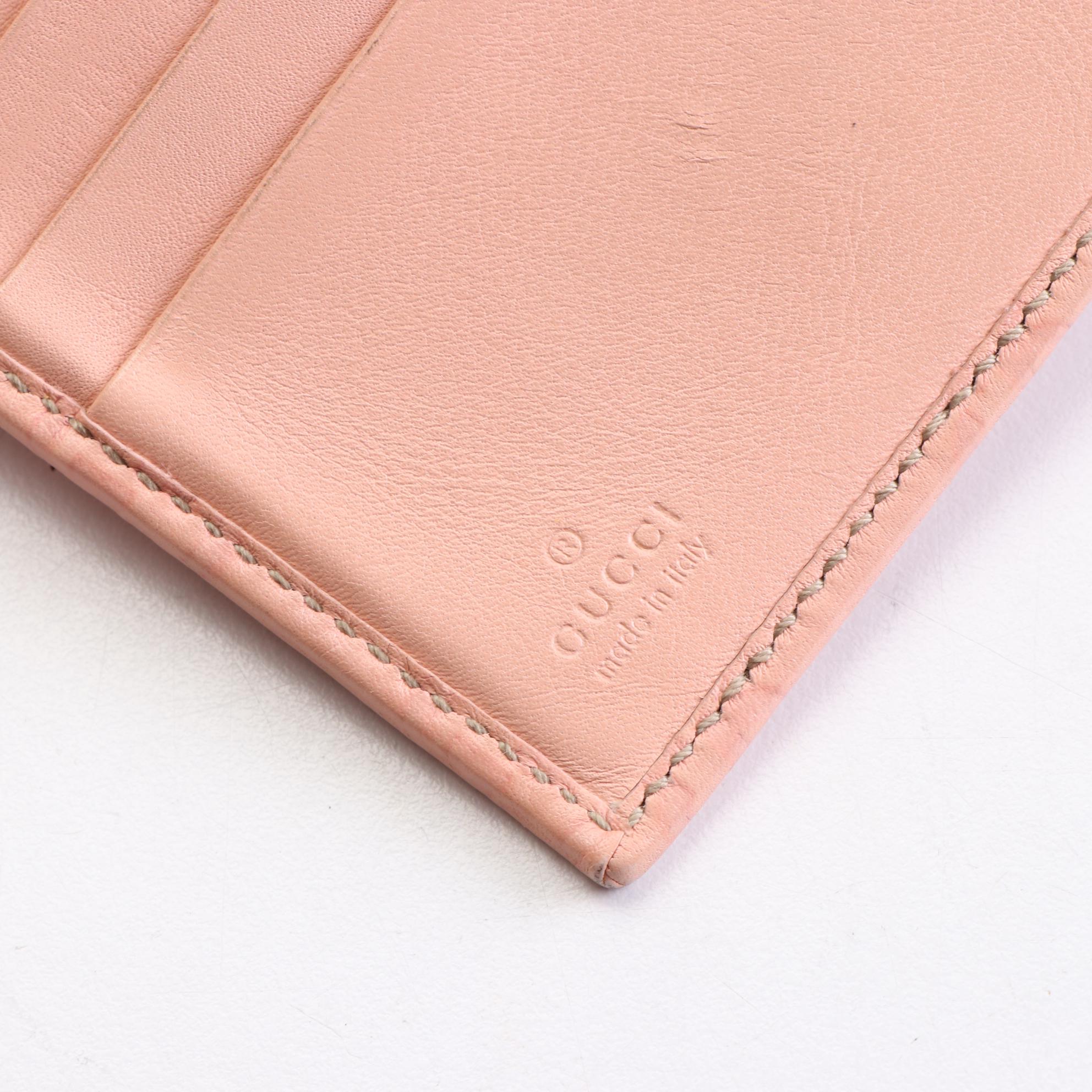 Gucci Abbey D-Ring Compact Wallet in Guccissima Leather