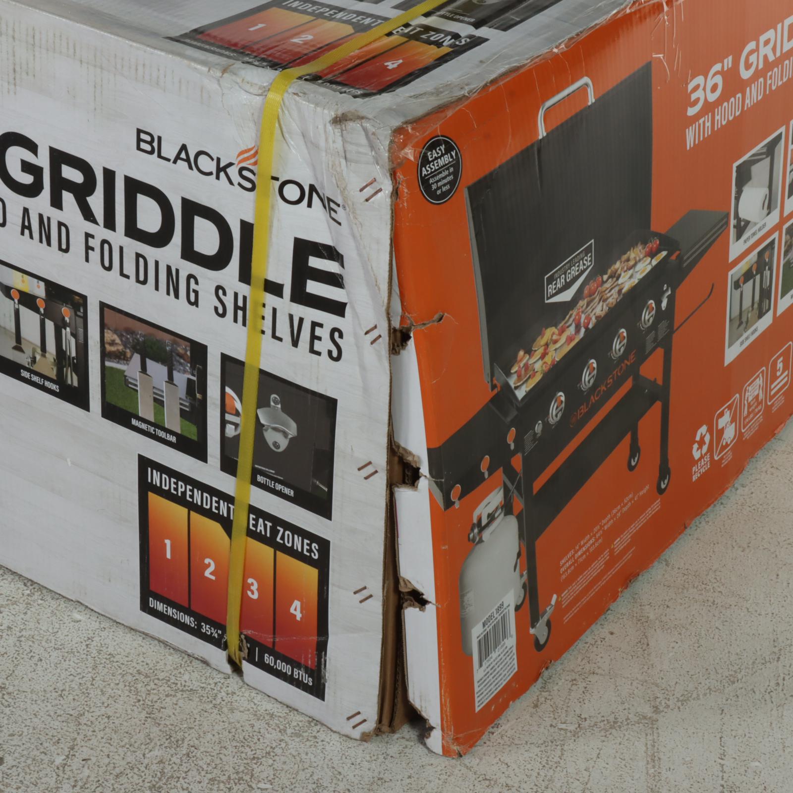 Blackstone 36" Griddle with Hood and Folding Shelves