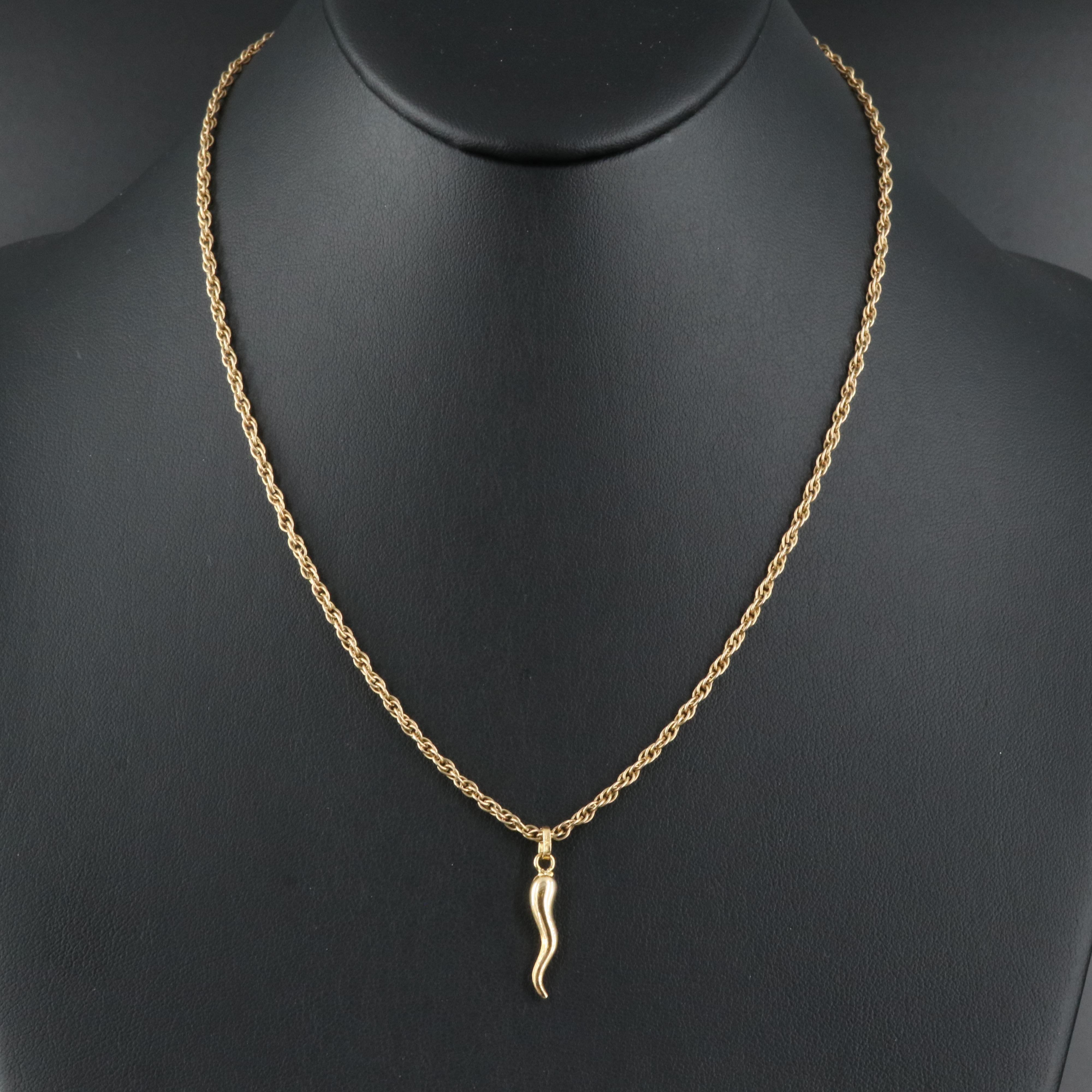 14K Cornicello Pendant Necklace