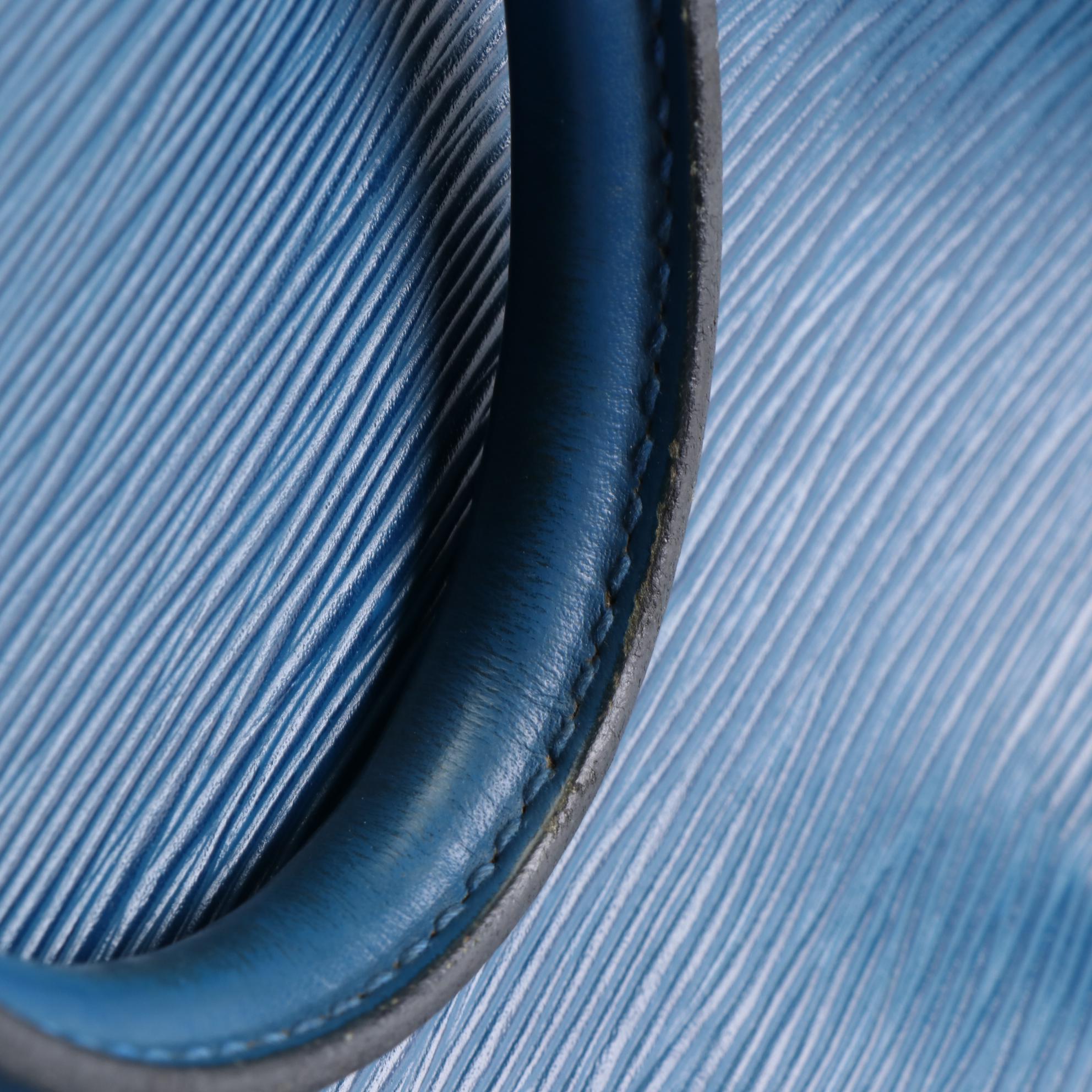 Louis Vuitton Speedy 25 in Toledo Blue Epi Leather