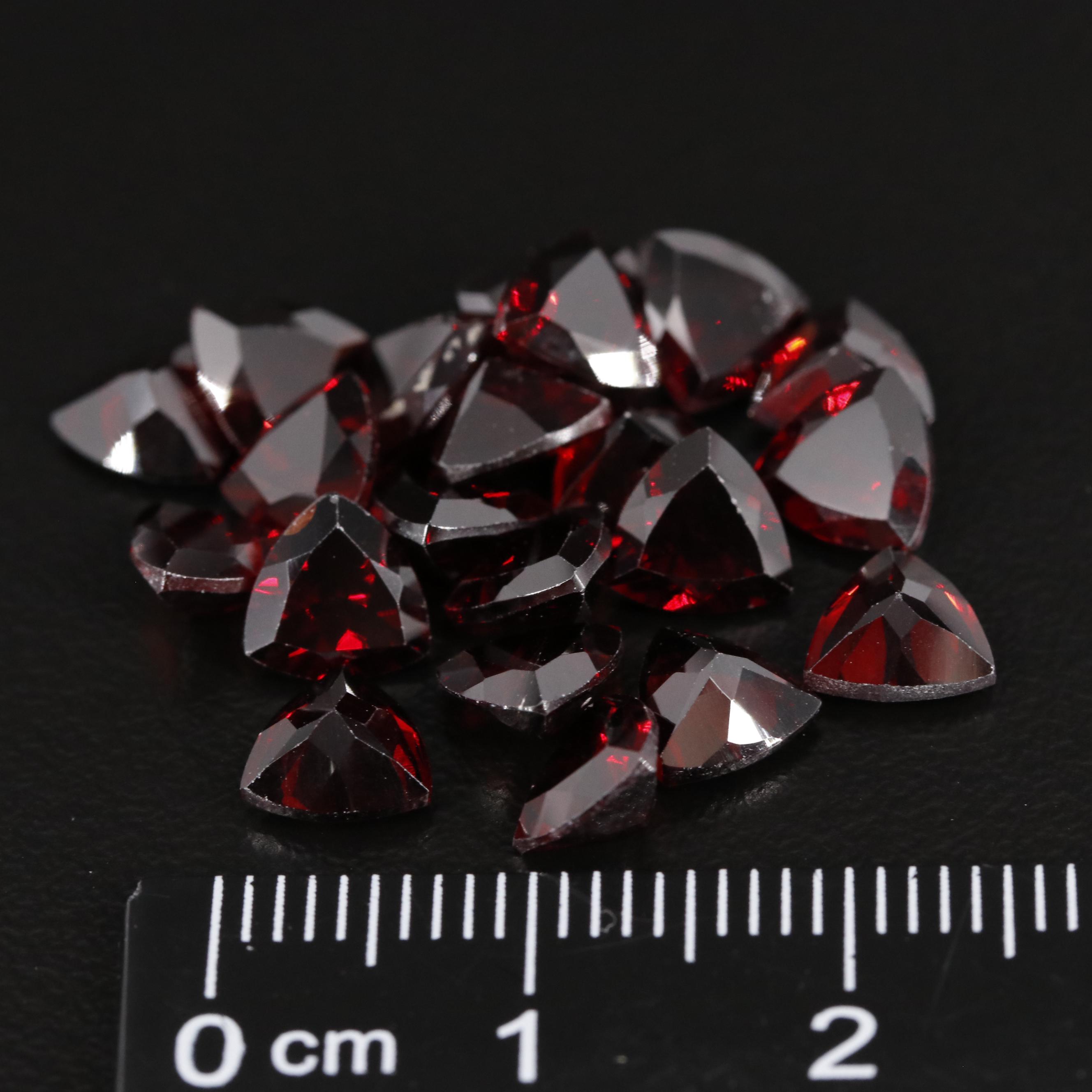 Loose 18.30 CTW Garnet Lot