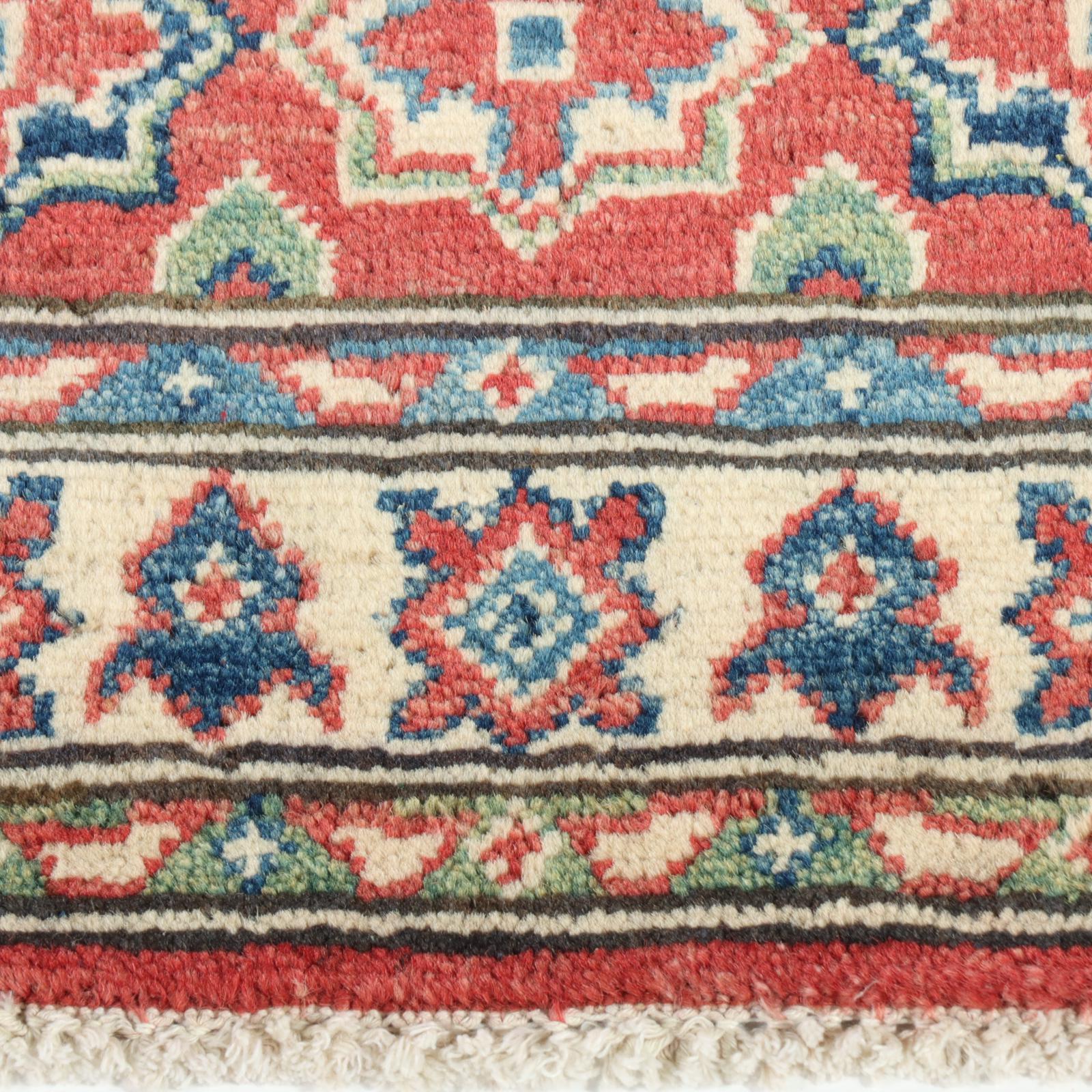 2' x 3'2 Hand-Knotted Pakistani-Turkish Style Accent Rug