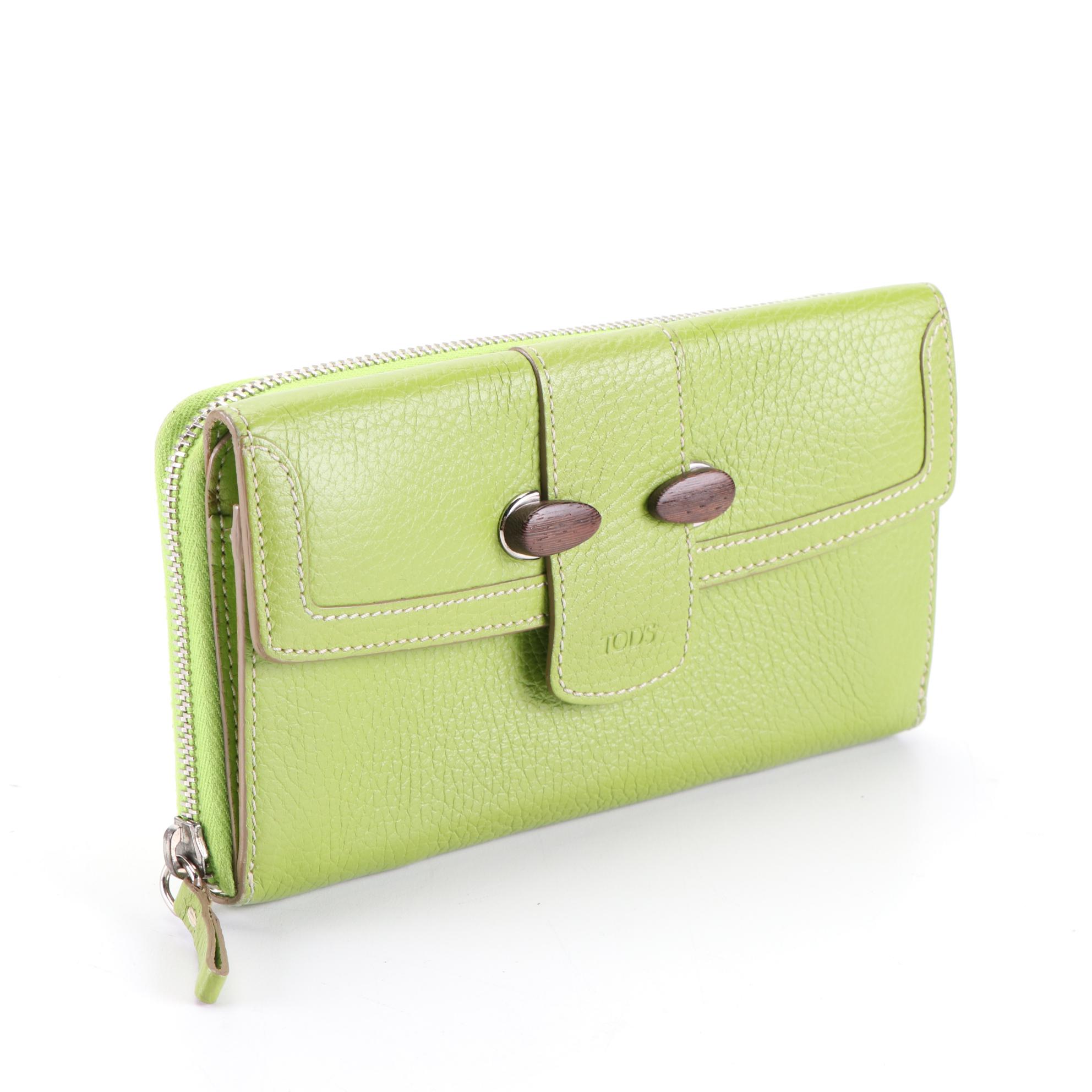 Tod's Leather Continental Wallet