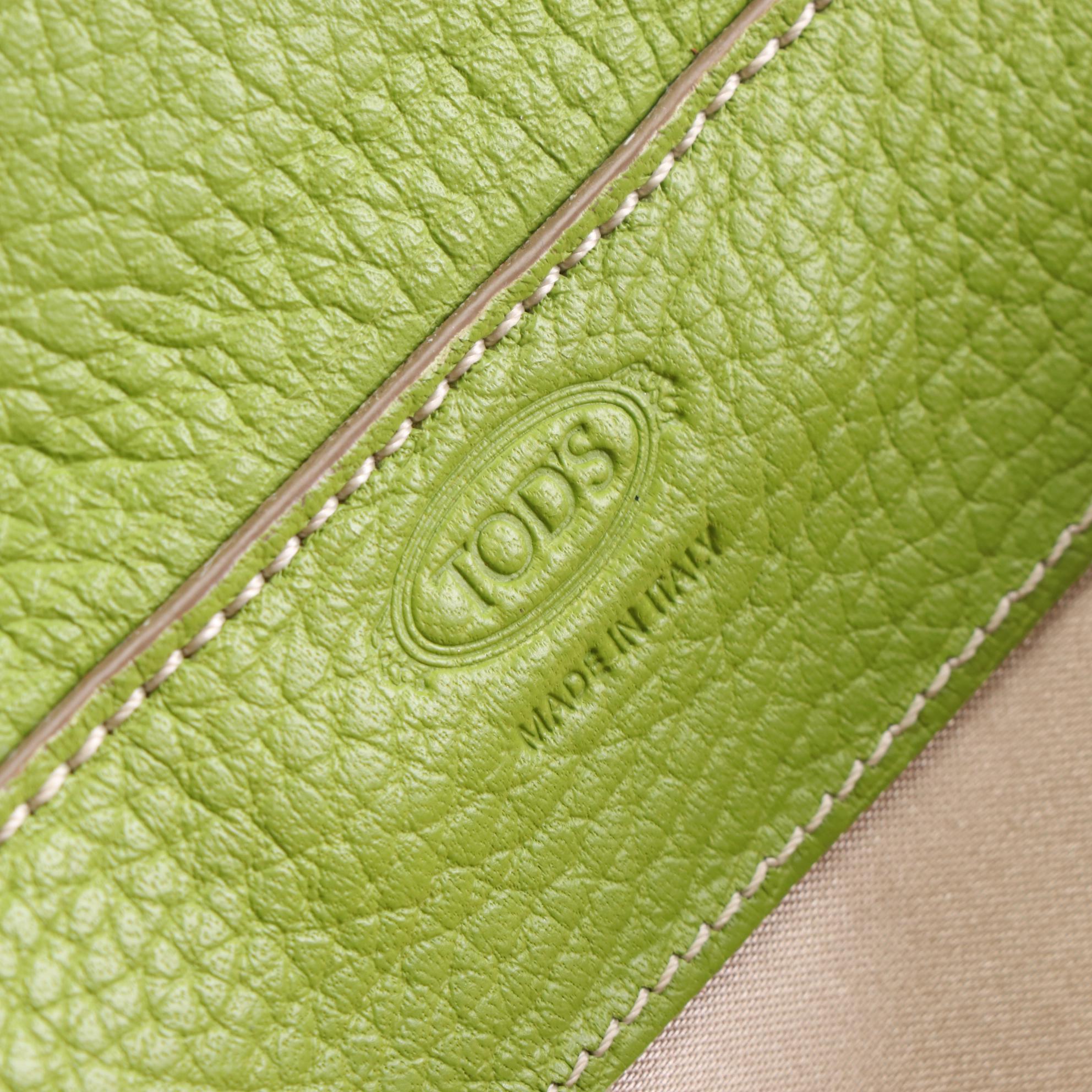 Tod's Leather Continental Wallet
