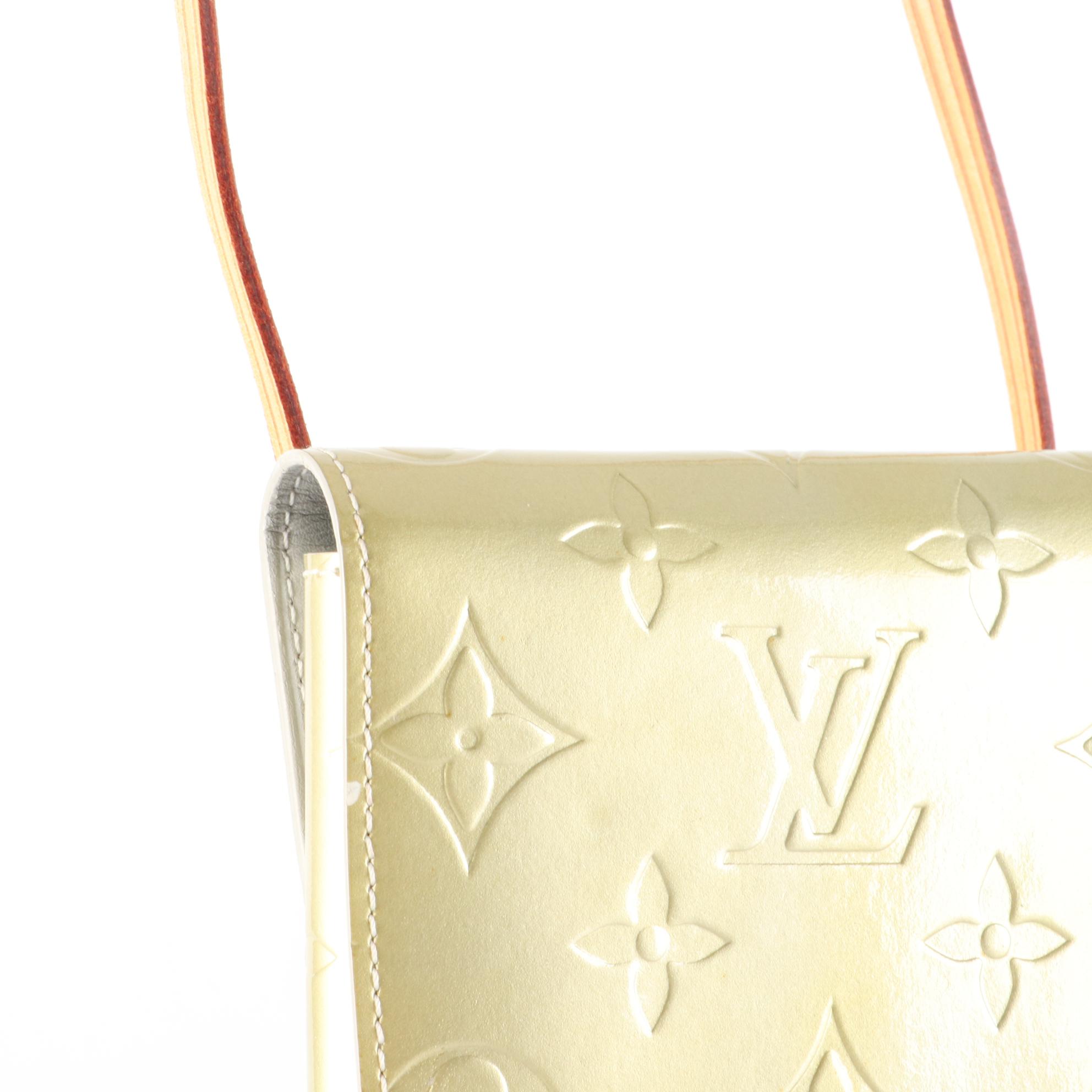 Louis Vuitton Walker Crossbody Wallet in Monogram Vernis Leather