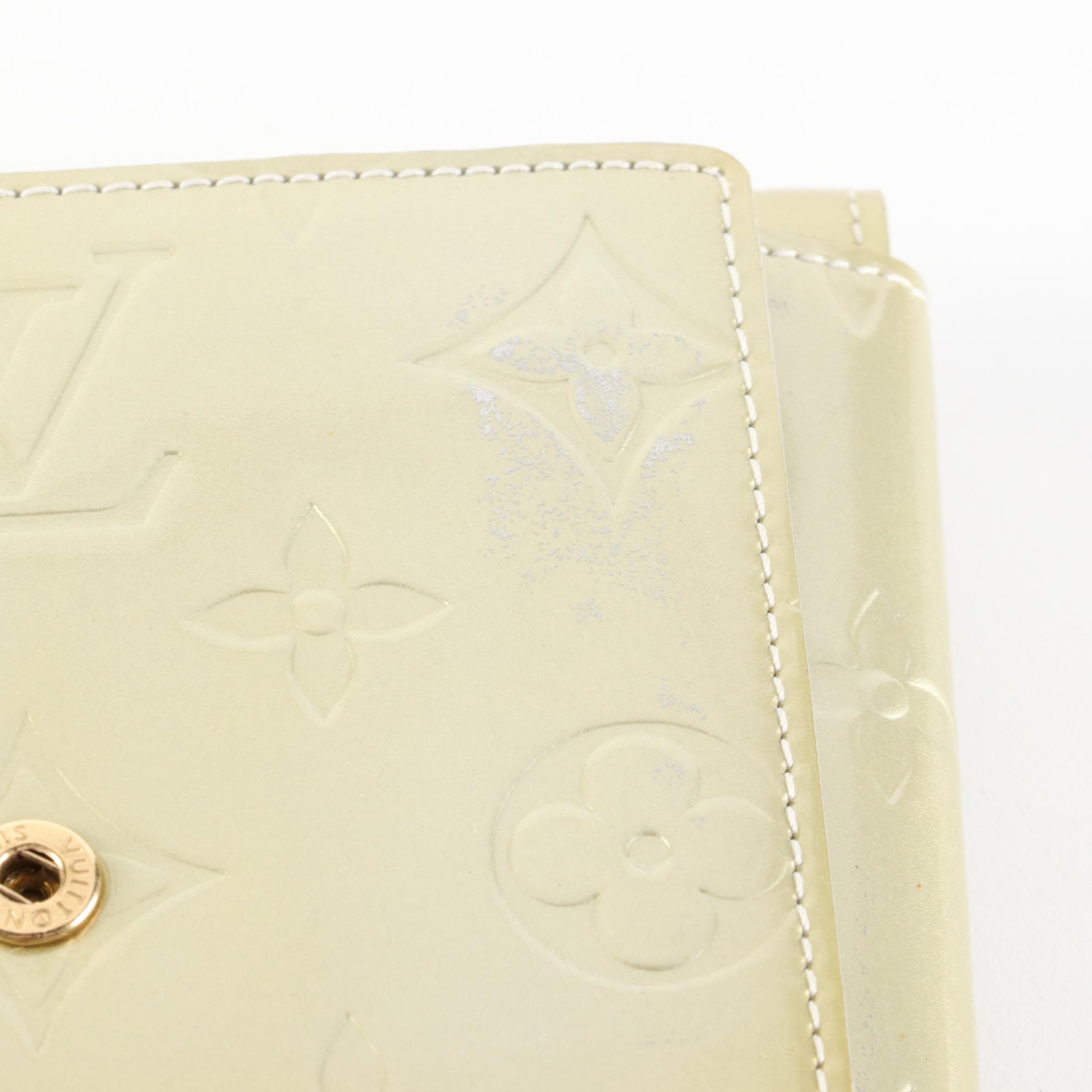 Louis Vuitton Walker Crossbody Wallet in Monogram Vernis Leather