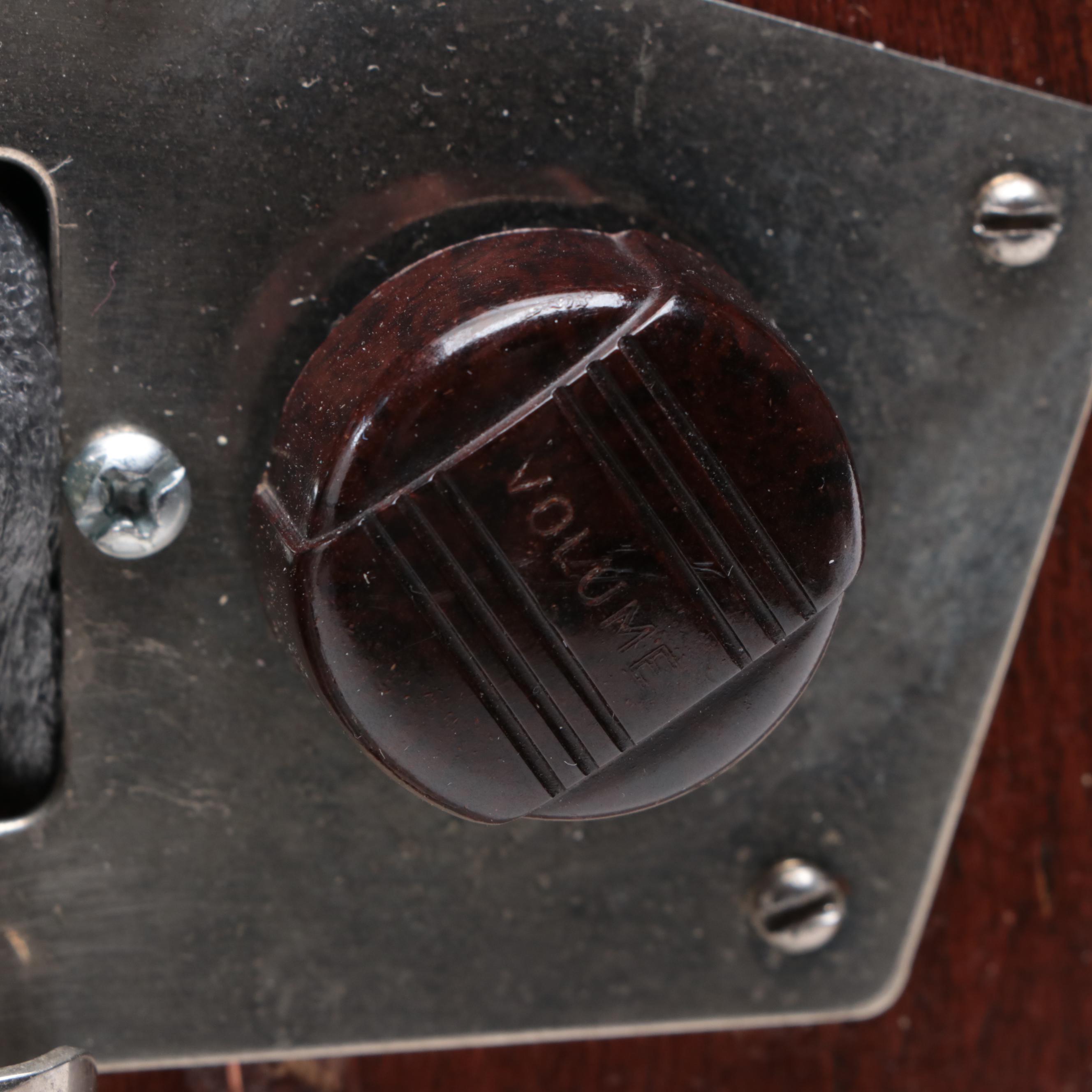 Silvertone Lap Steel Guitar With Peavey Blazer 158 Amp