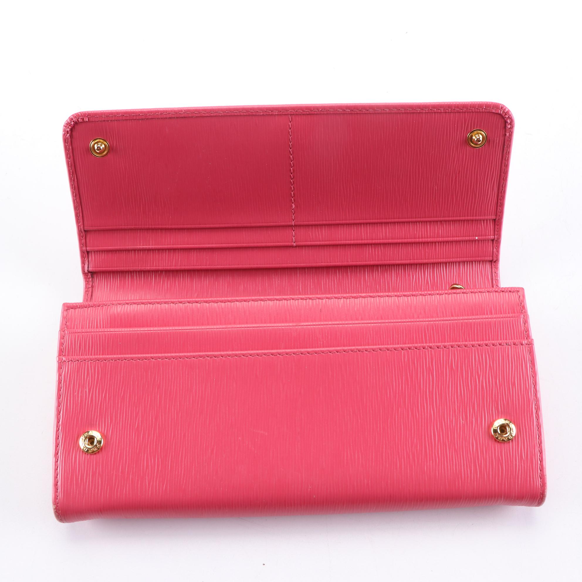Prada Continental Wallet in Saffiano Leather