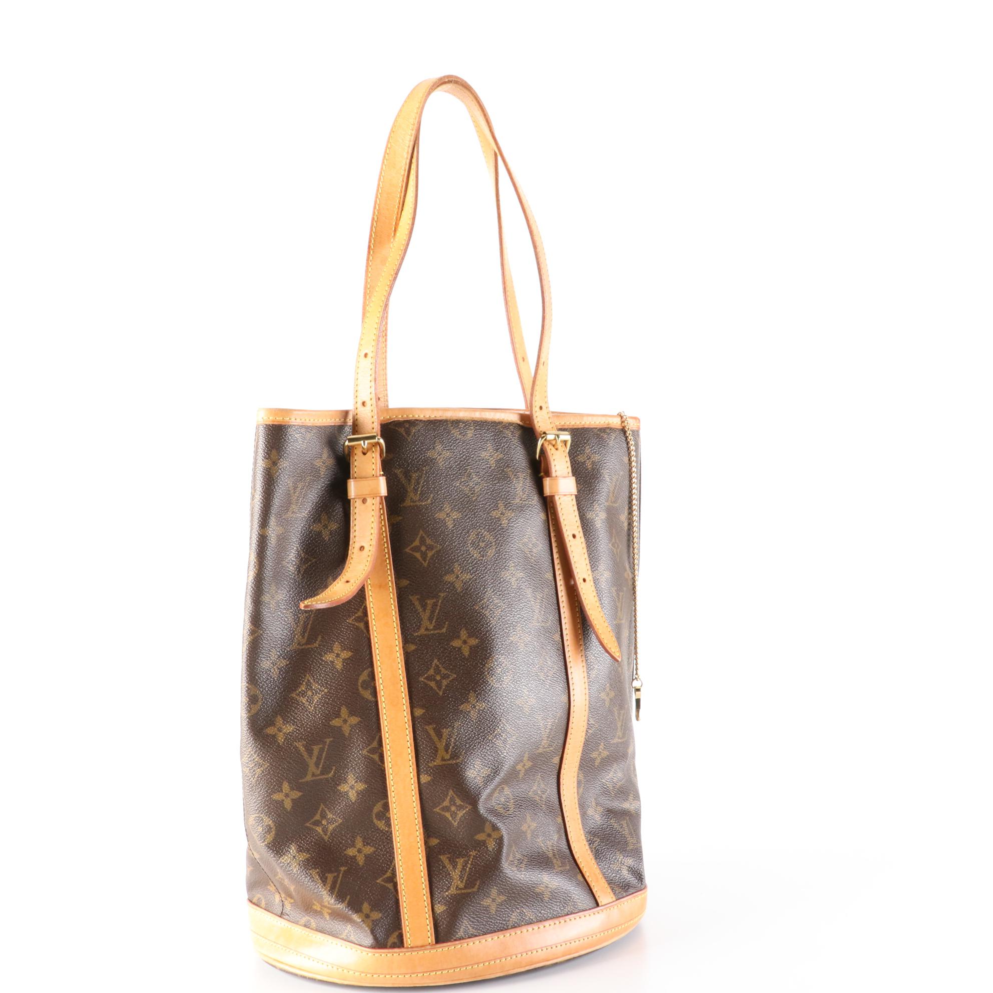 Louis Vuitton Bucket Bag GM in Monogram Canvas and Vachetta Leather