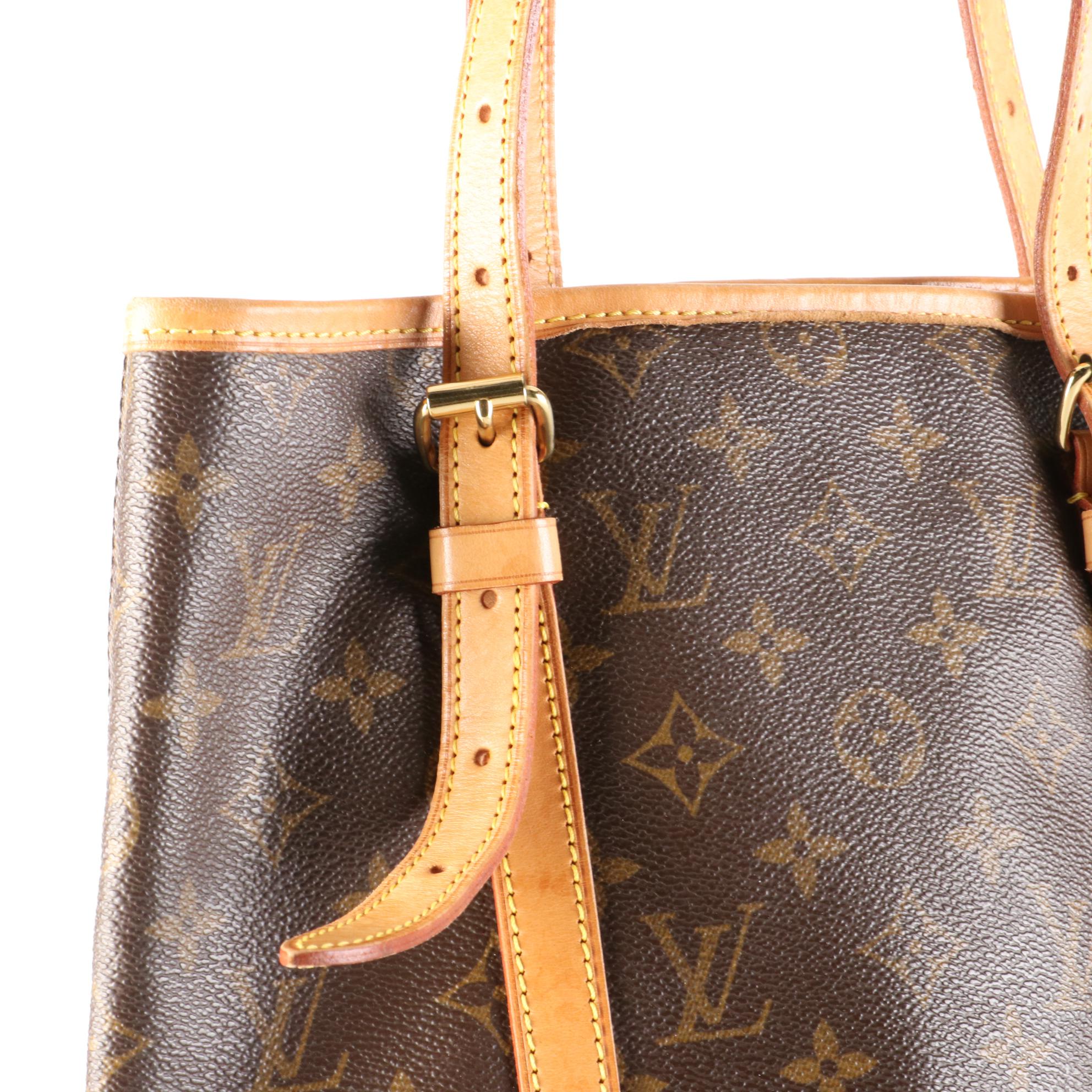 Louis Vuitton Bucket Bag GM in Monogram Canvas and Vachetta Leather