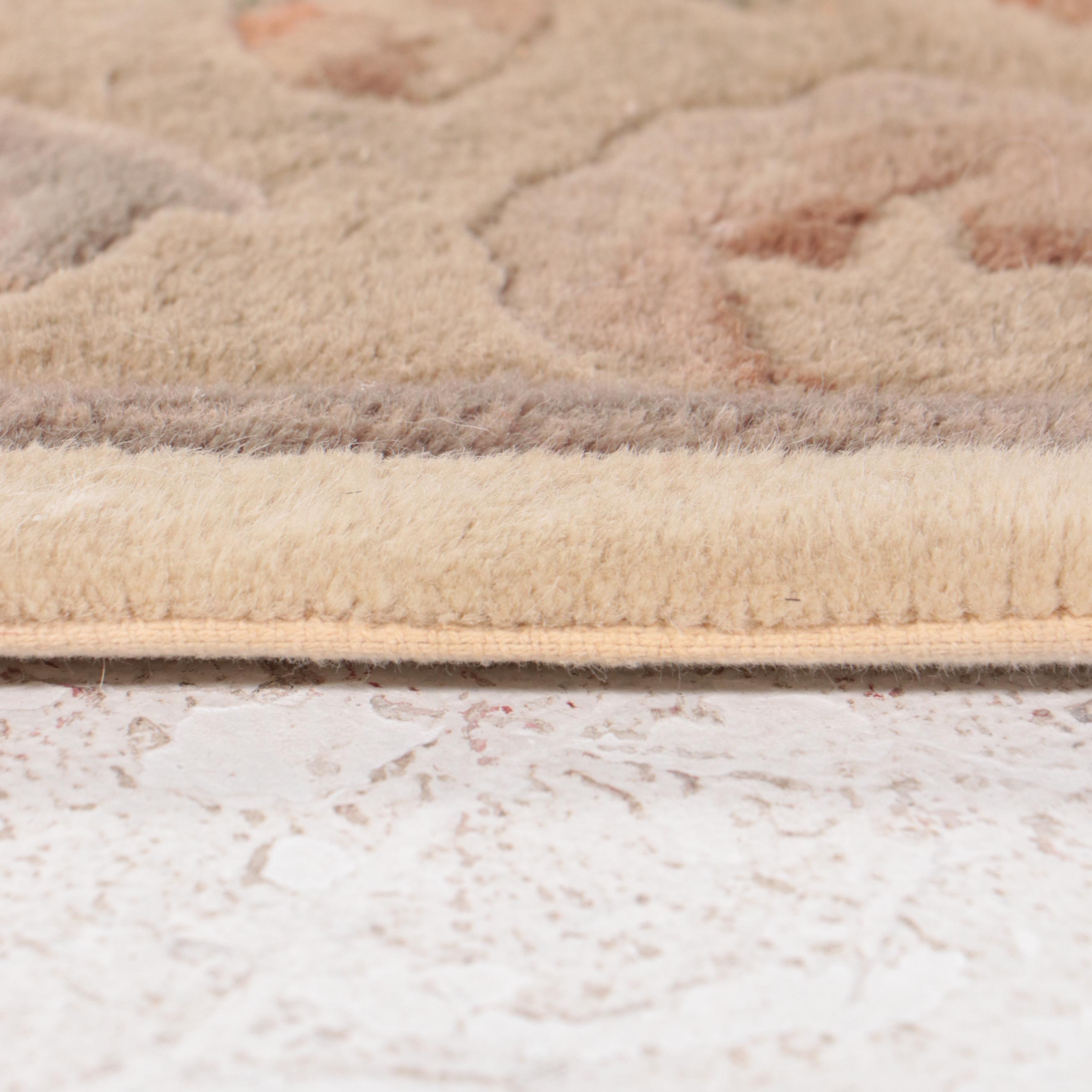 5'3 x 8' Hand-Tufted Chinese Peking Area Rug