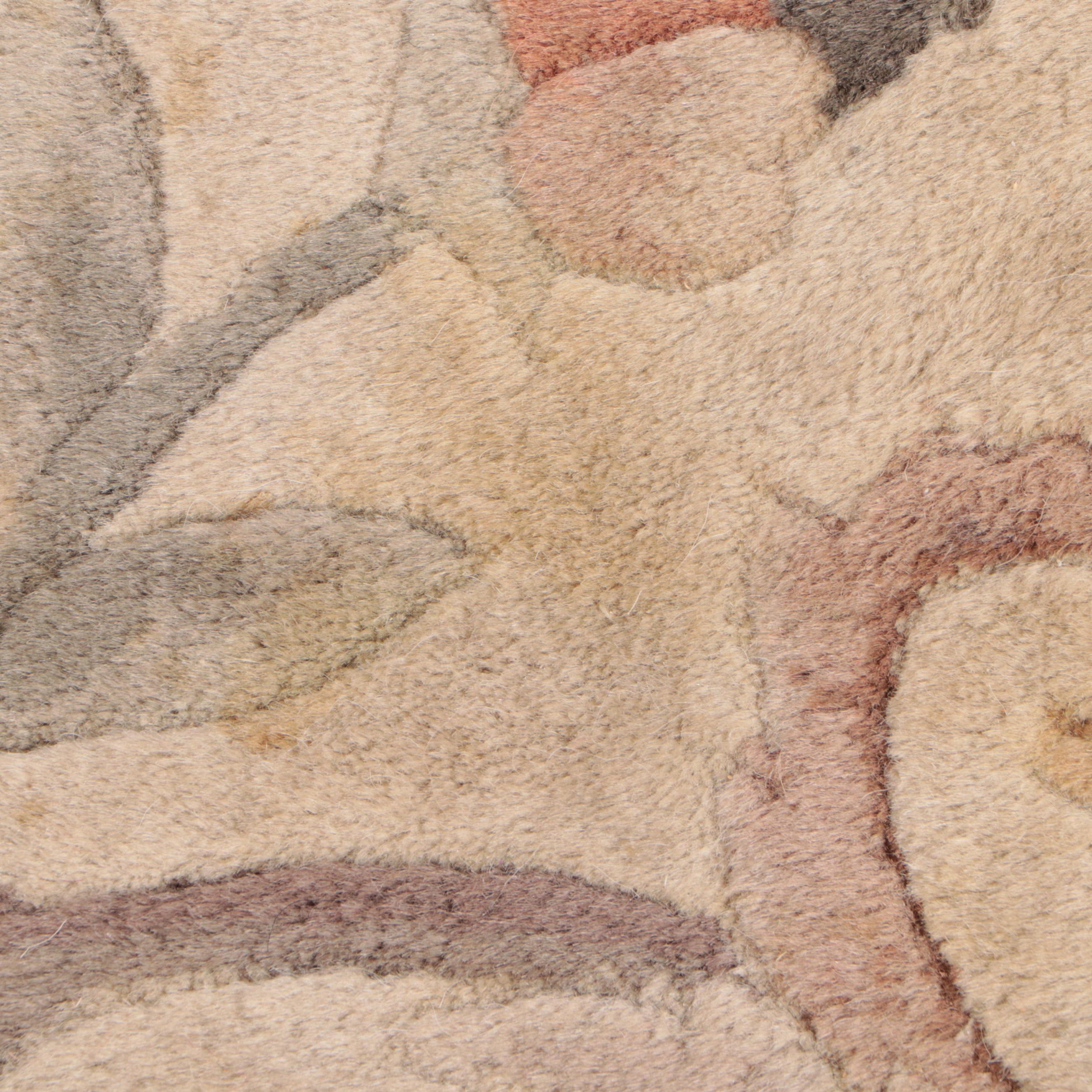 5'3 x 8' Hand-Tufted Chinese Peking Area Rug