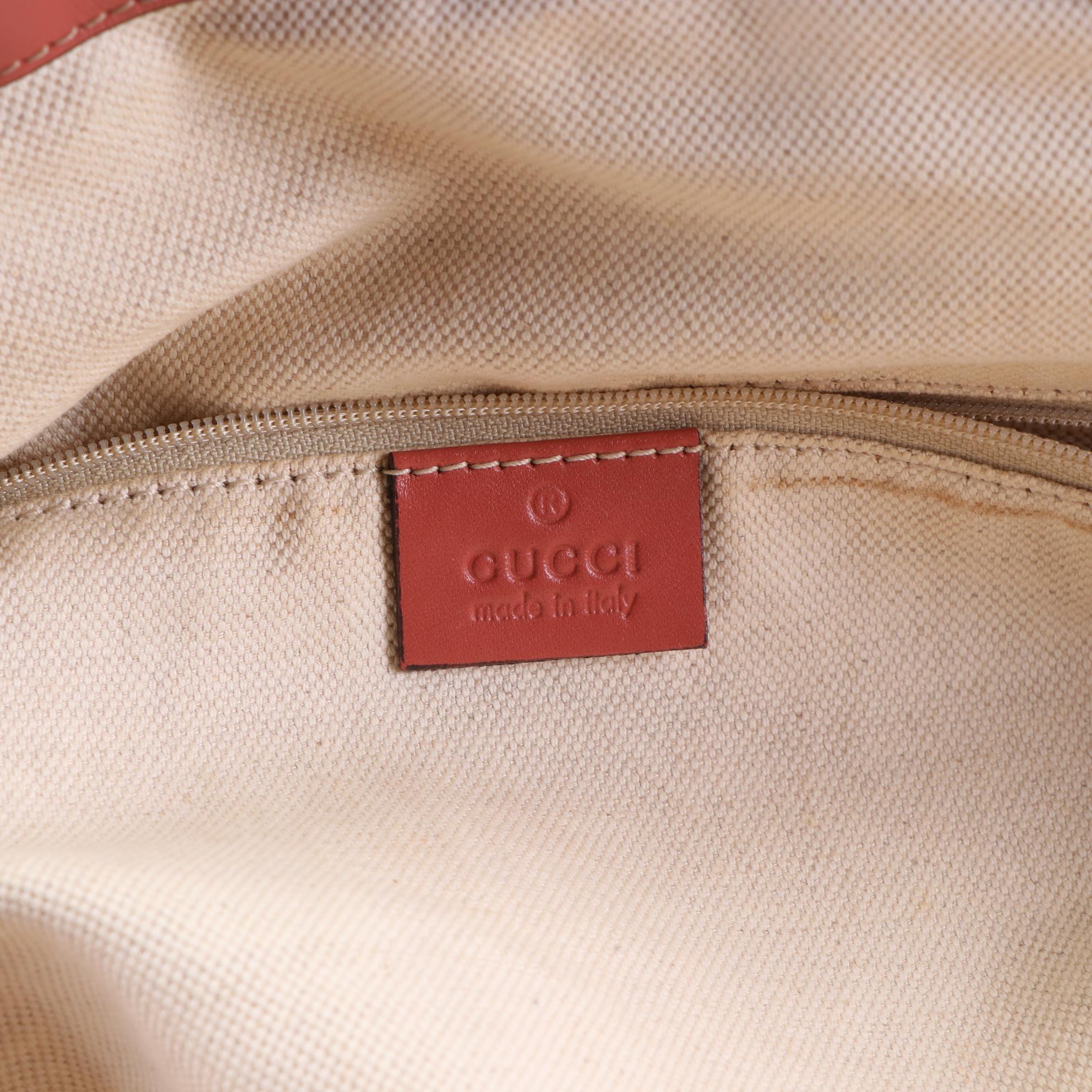 Gucci Medium Sukey Shoulder Bag in Diamante Jacquard Canvas and Leather